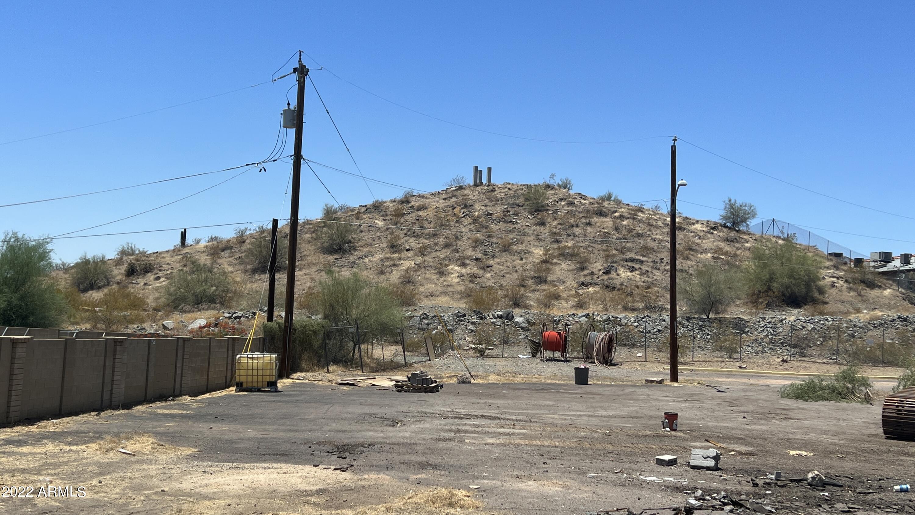 312 W MISSION Lane 9