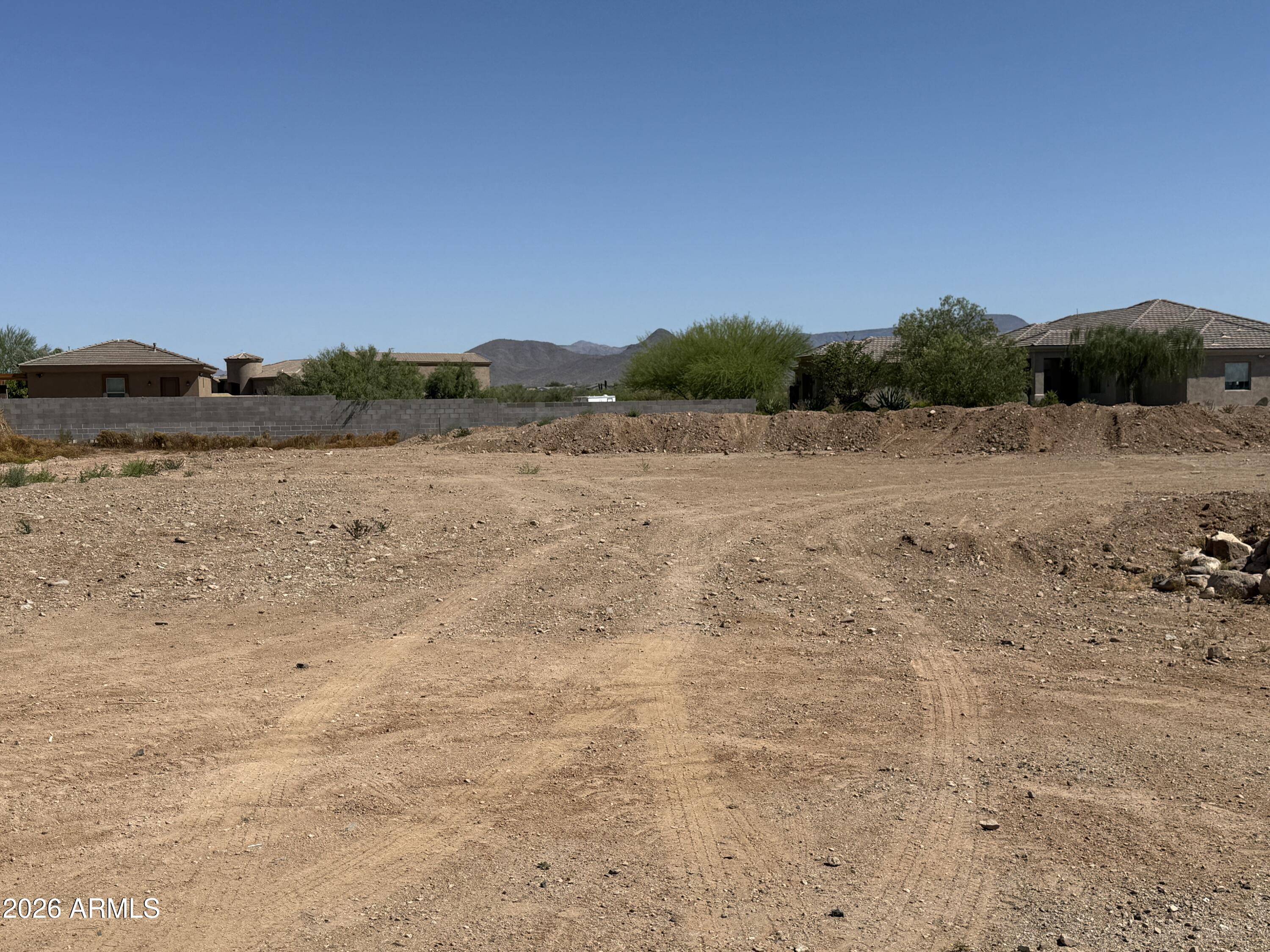 1420 E COYOTE WASH Drive
