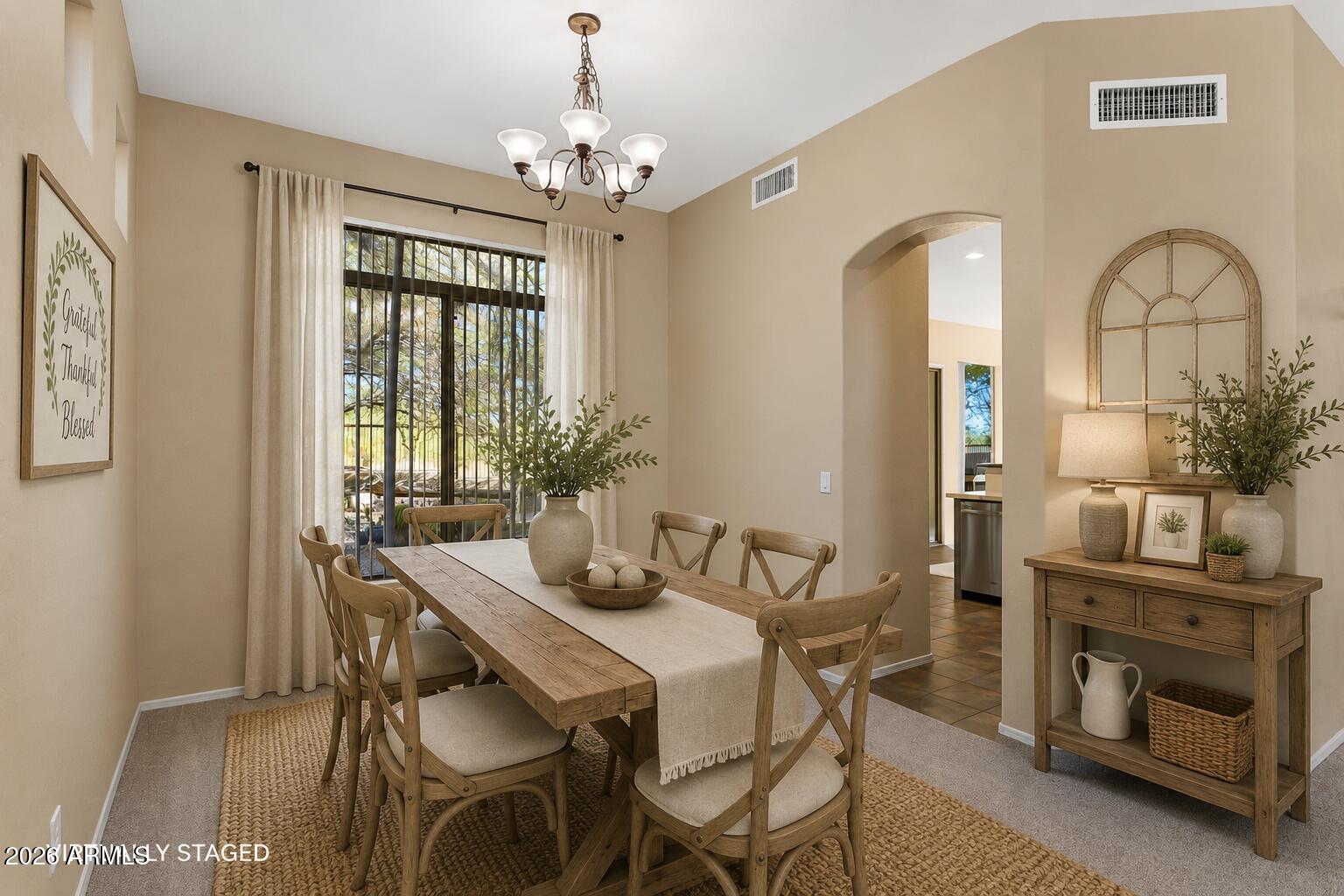 3055 N RED MOUNTAIN -- 85