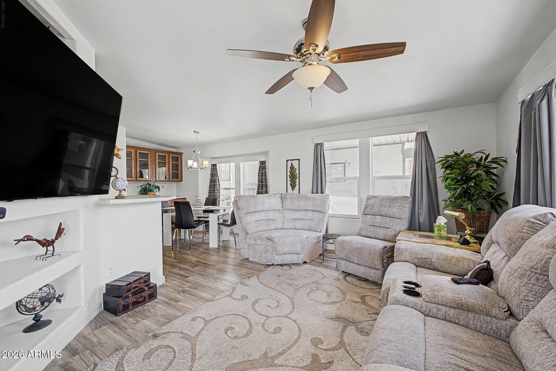 11201 N EL MIRAGE Road 576