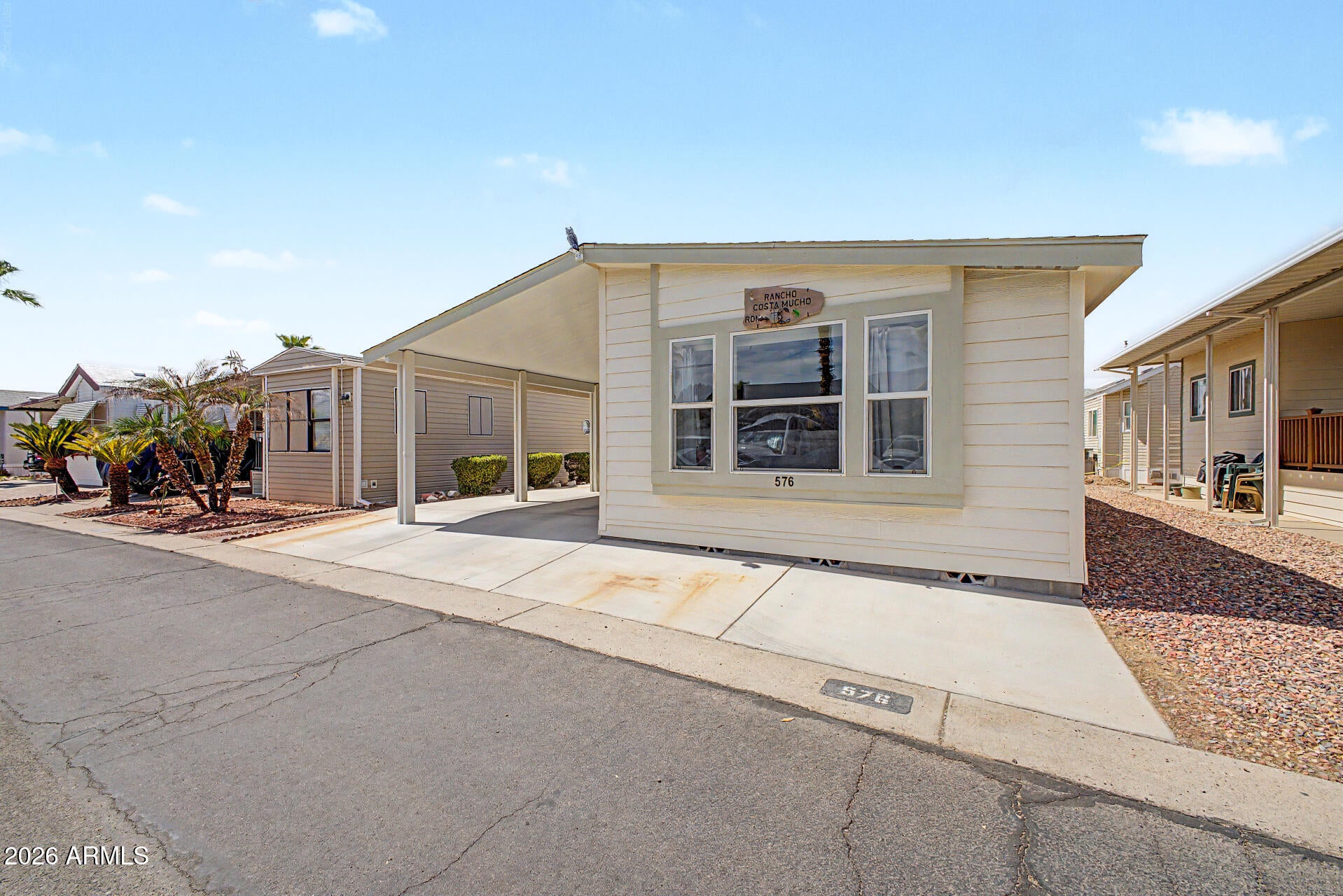 11201 N EL MIRAGE Road 576