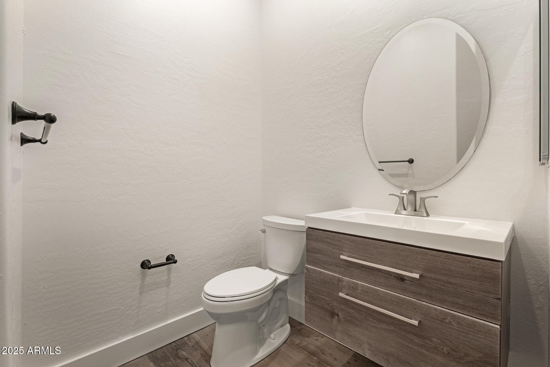 2019 E CAMPBELL Avenue 110