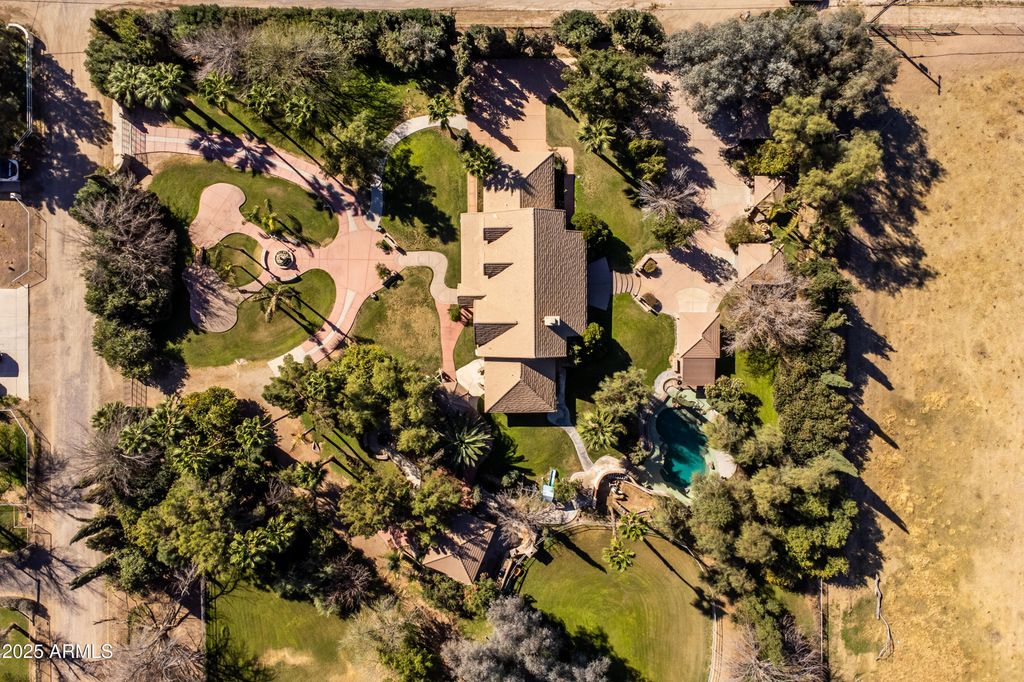 listing image 105