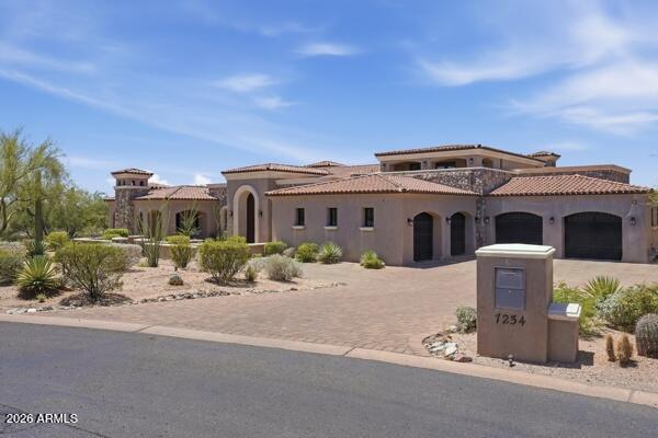 7254 E SONORAN Trail