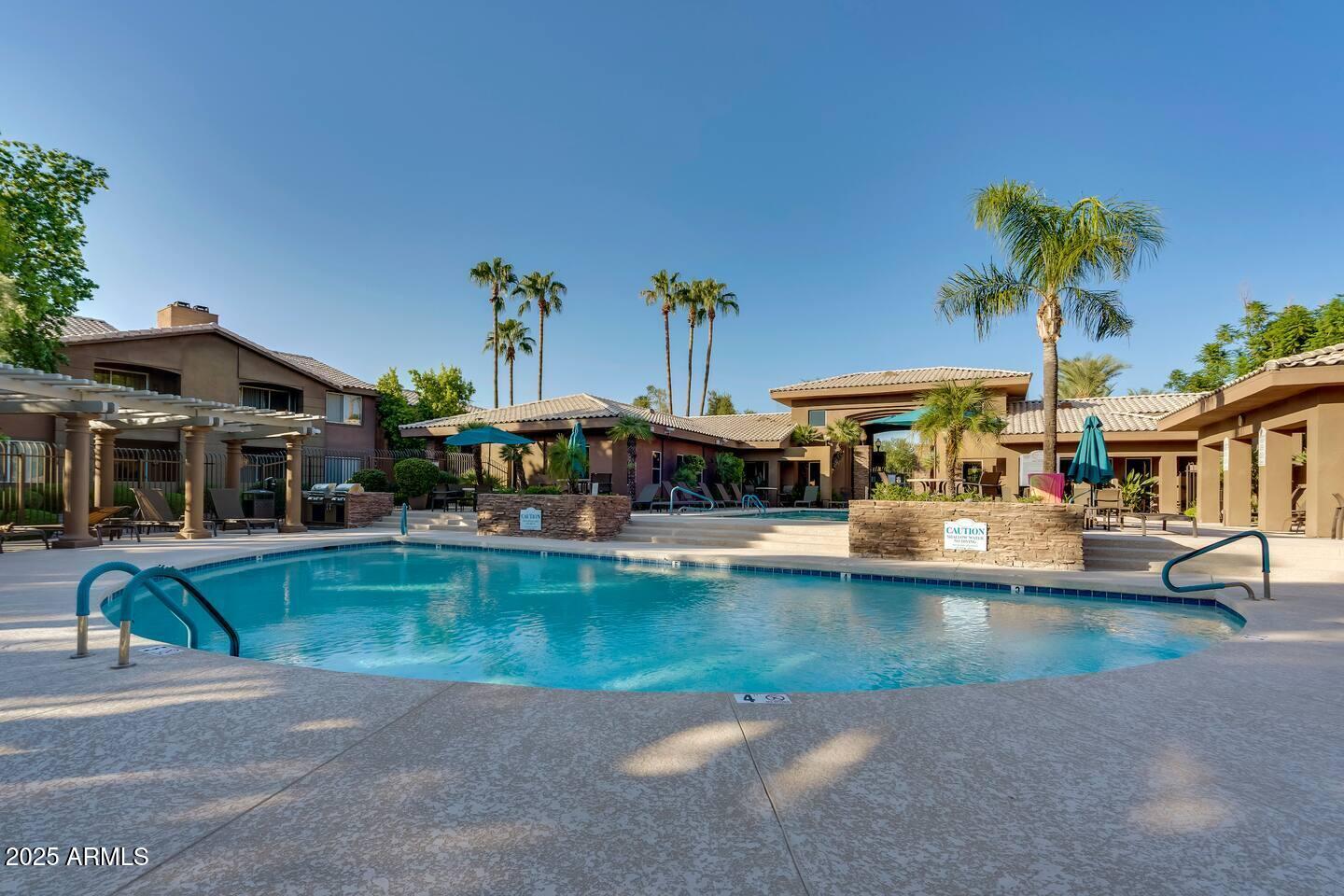 7009 E ACOMA Drive 1141