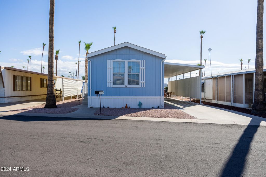 Photo of 2601 E Allred Avenue #BR24, Mesa, AZ 85204 (MLS # 6970330)