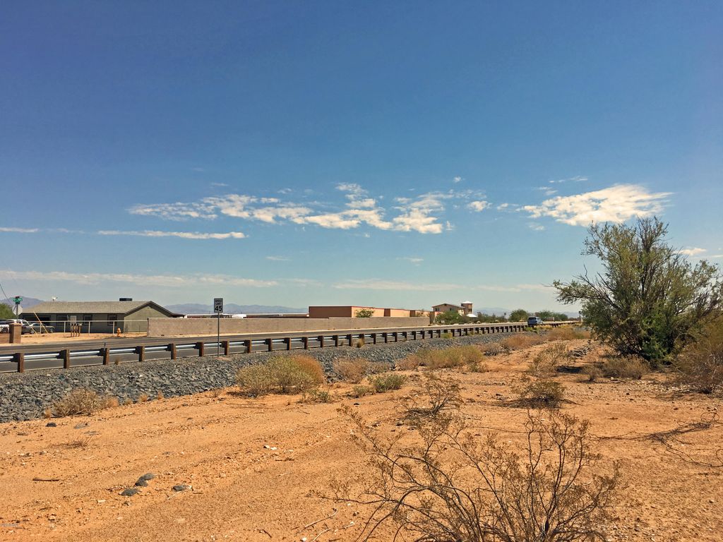 Photo of 5900 W Hunt Highway #-, San Tan Valley, AZ 85144 (MLS # 6698554)