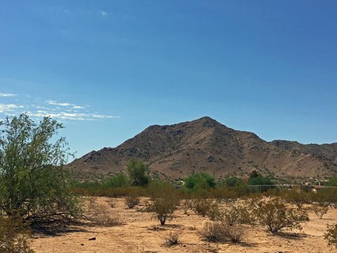 Photo of 5900 W Hunt Highway #-, San Tan Valley, AZ 85144 (MLS # 6698554)