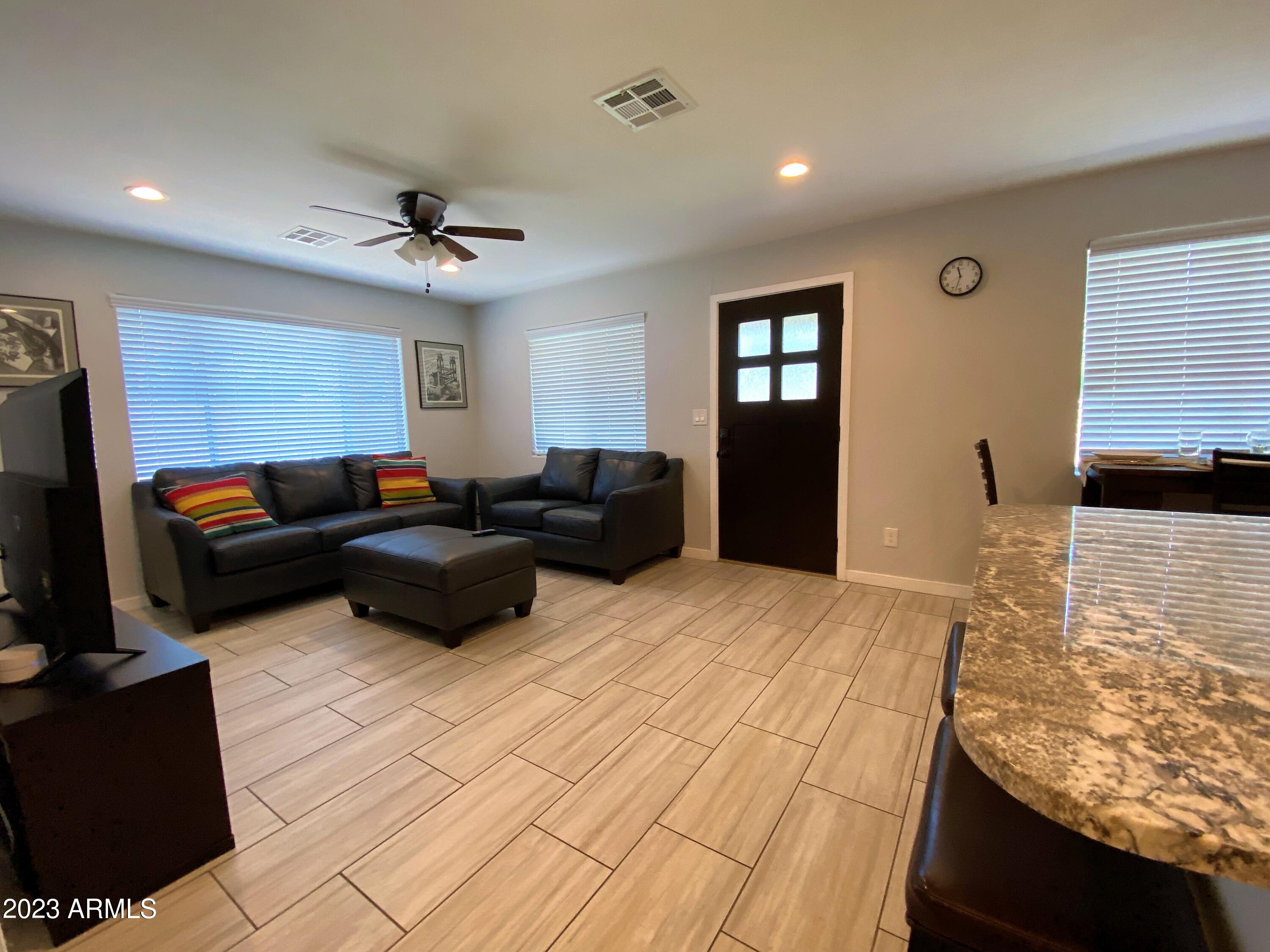 33 N HOBSON -- A