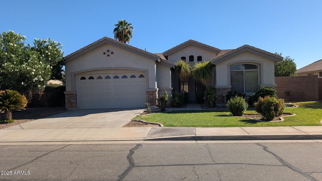 Photo of 1873 E San Carlos Place, Chandler, AZ 85249 (MLS # 6929142)
