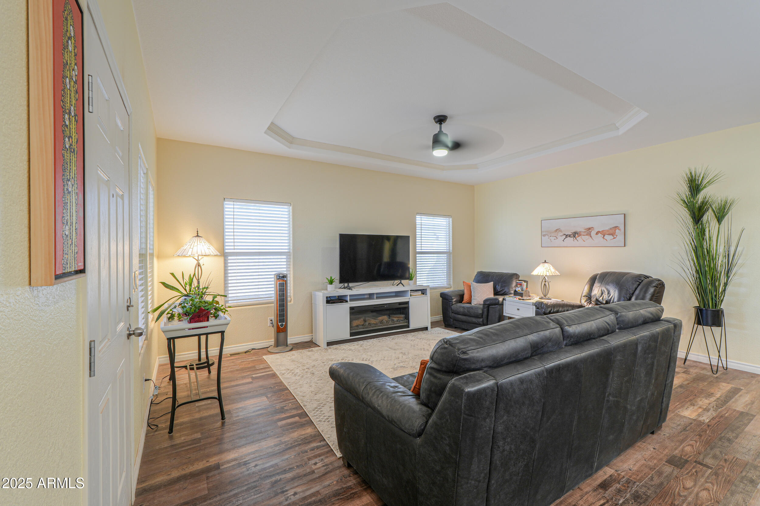 1837 N THORNTON Road 77