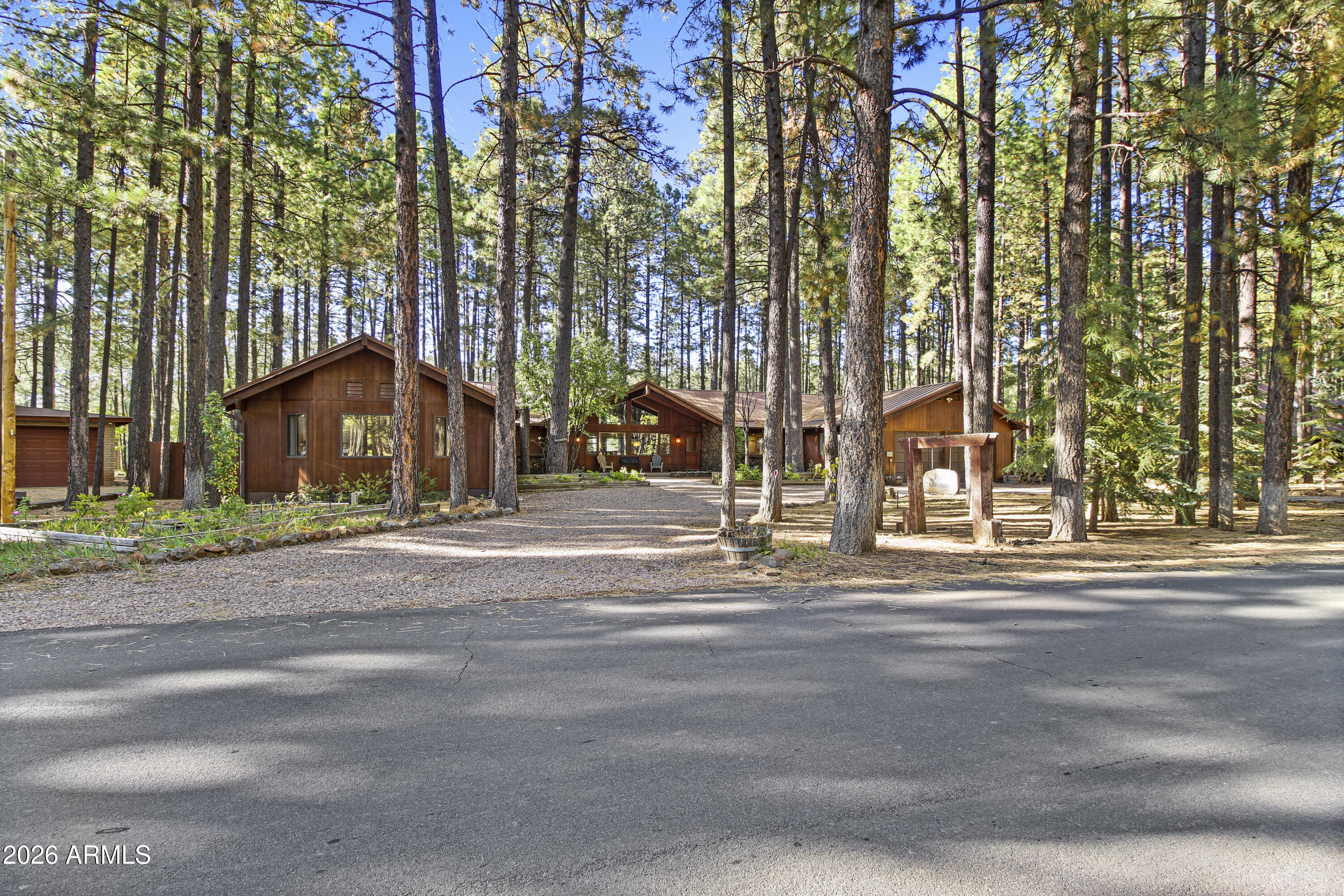 PINETOP COUNTRY CLUB UNIT 2 - Residential