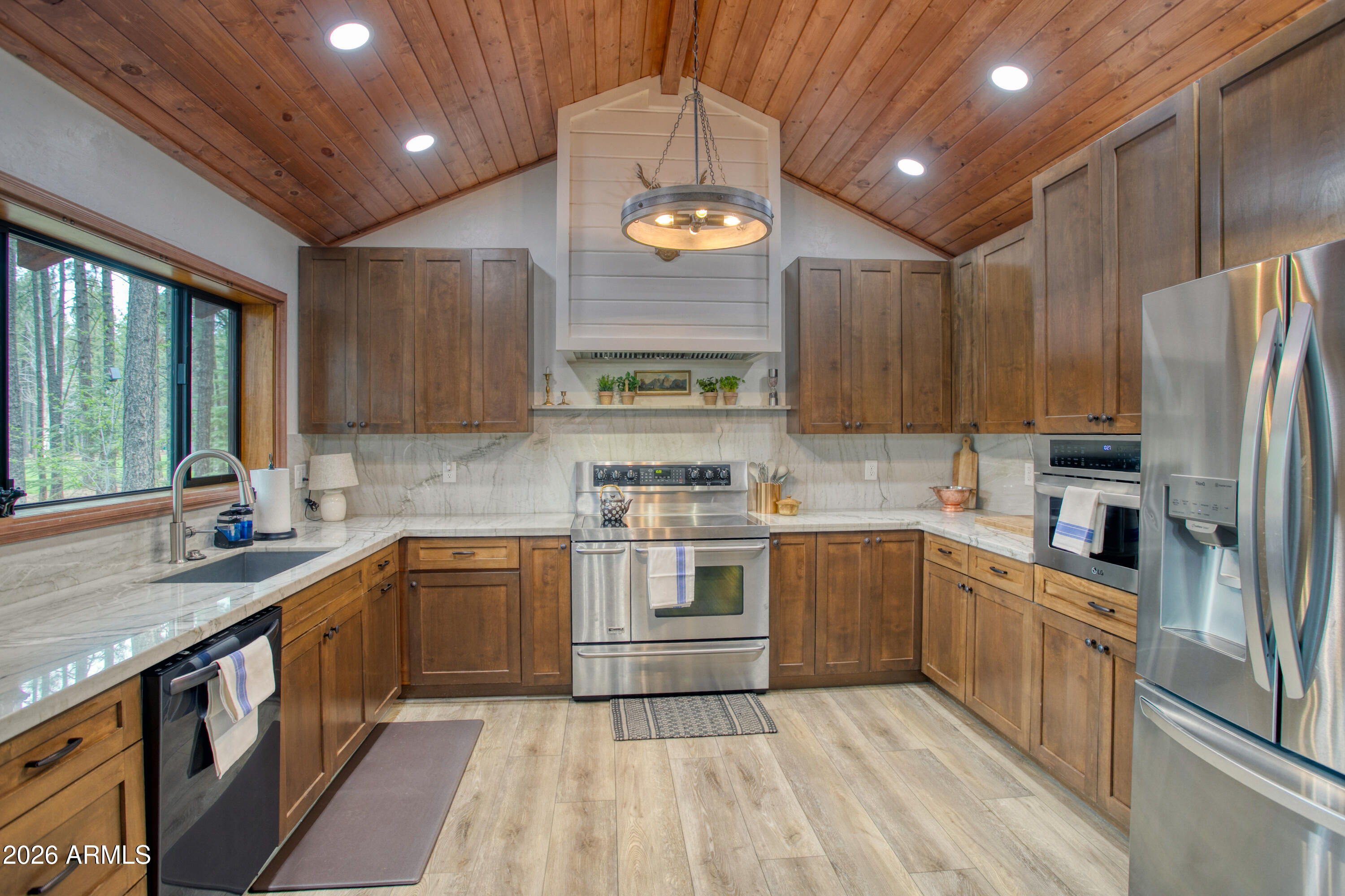 PINETOP COUNTRY CLUB UNIT 2 - Residential