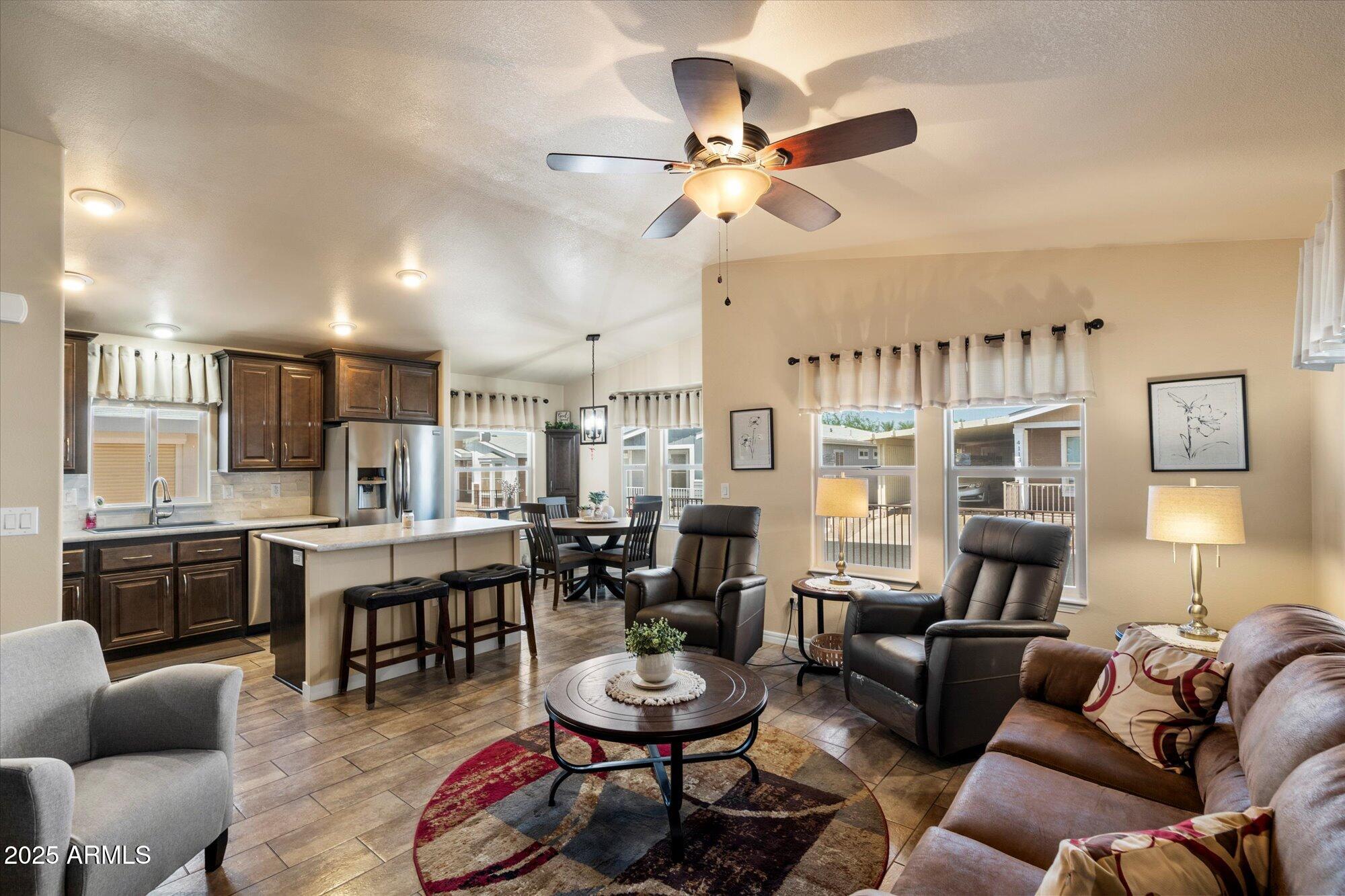 650 N Hawes Road 4116