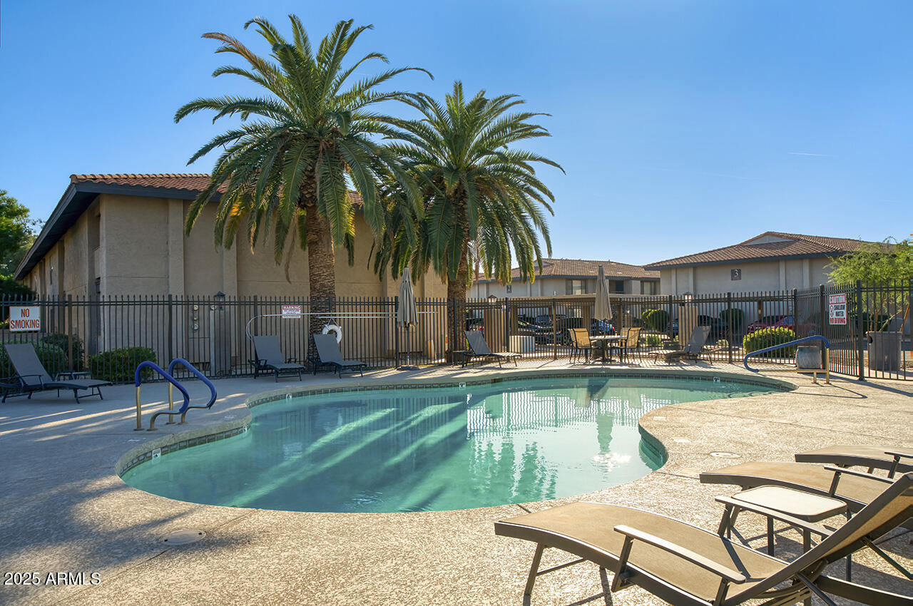 1402 E GUADALUPE Road 149