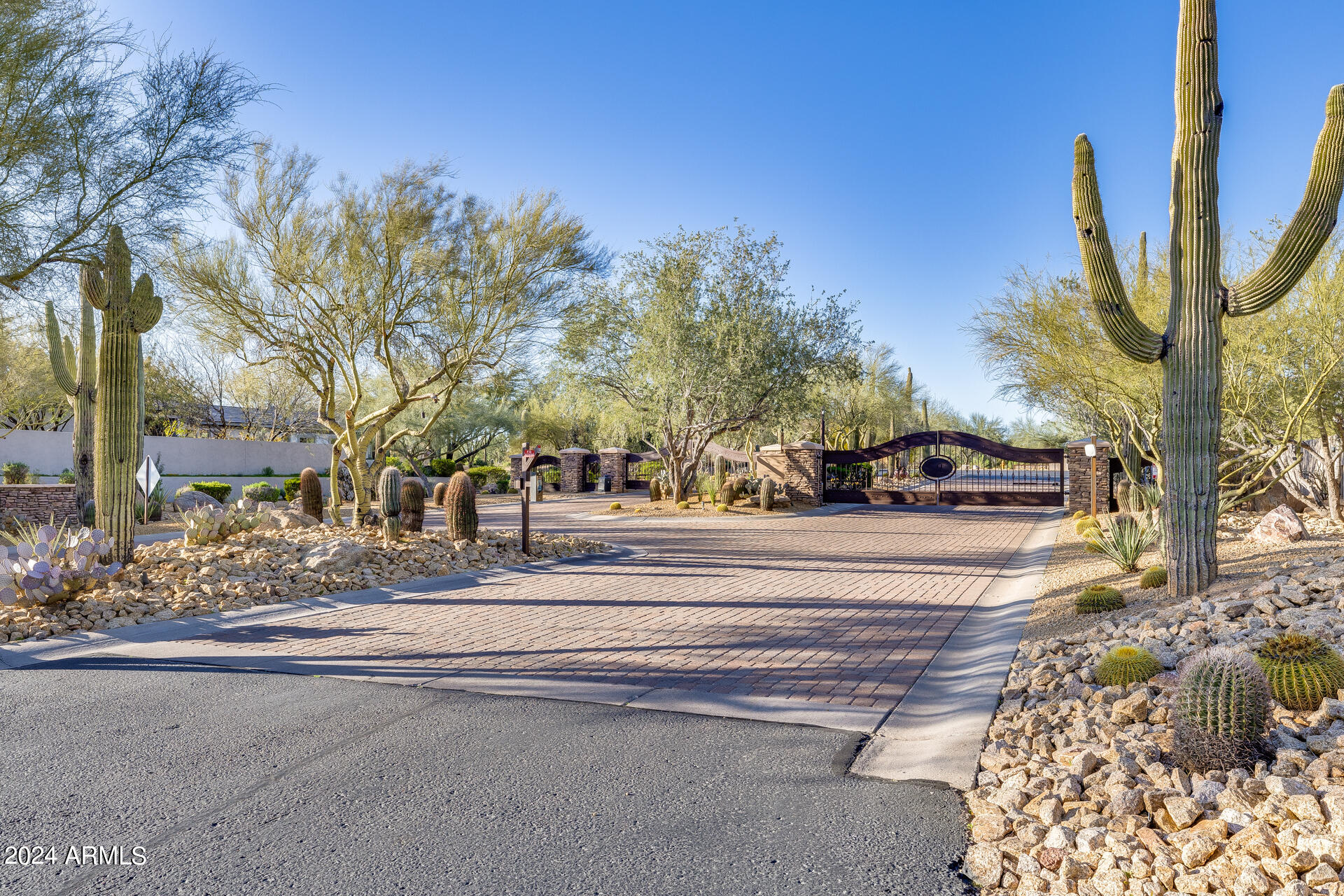 Saguaro Estates - Residential