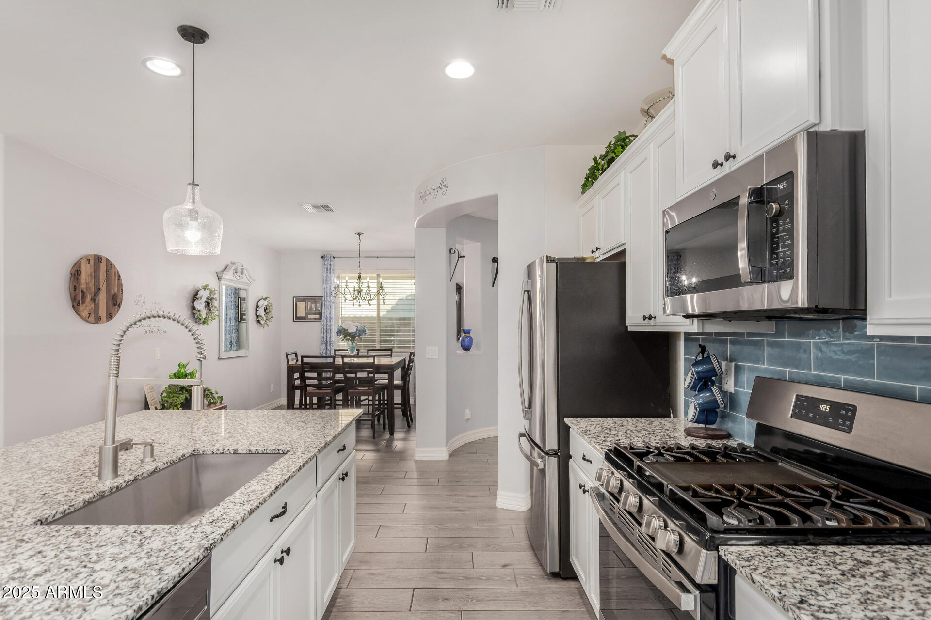 10660 E TWISTER Avenue