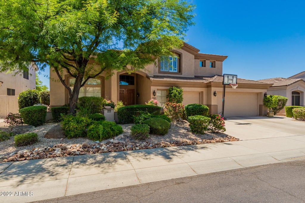 Photo of 7551 E Nestling Way, Scottsdale, AZ 85255 (MLS # 7036226)