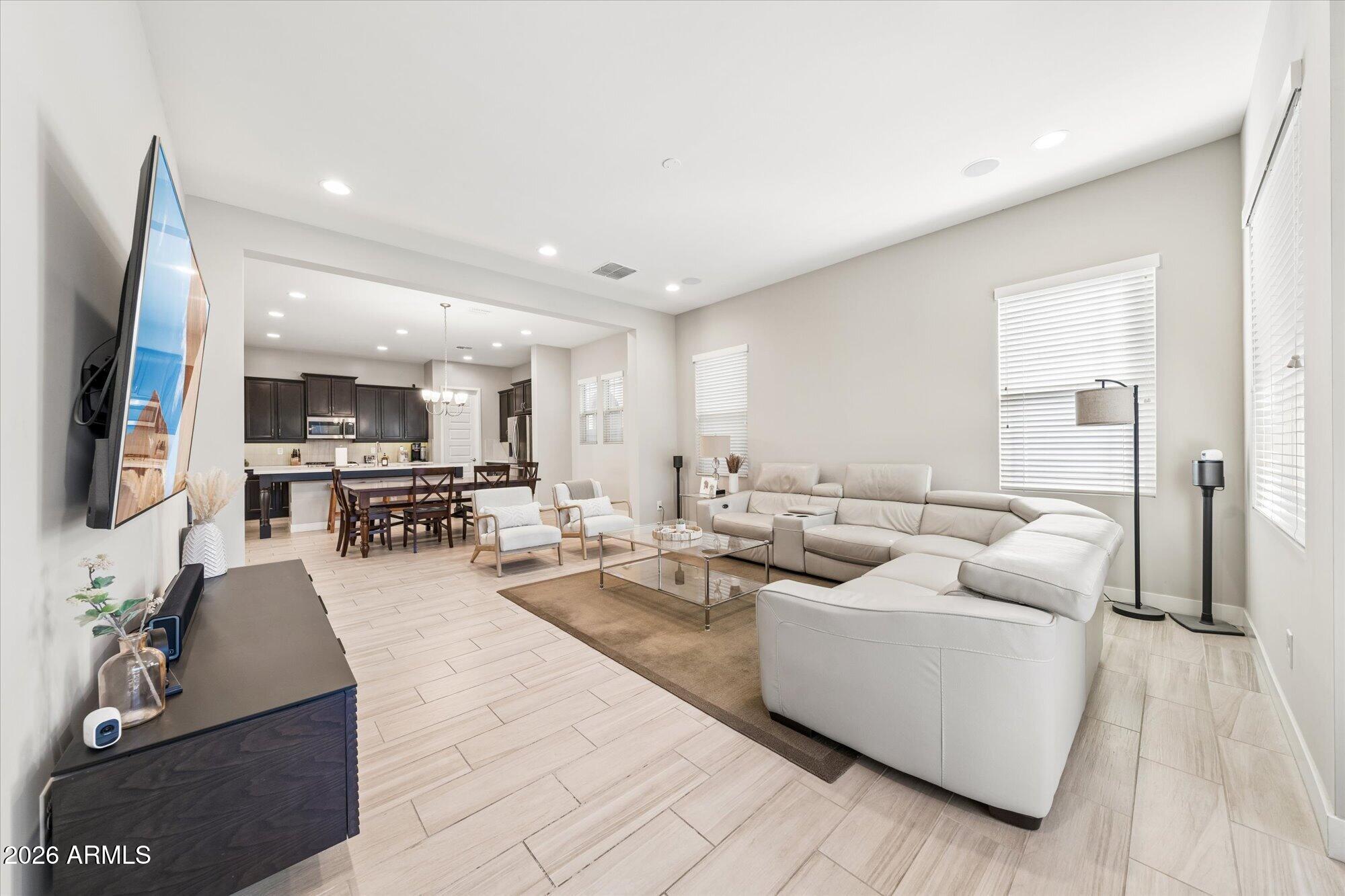 4639 E CASITAS DEL RIO Drive