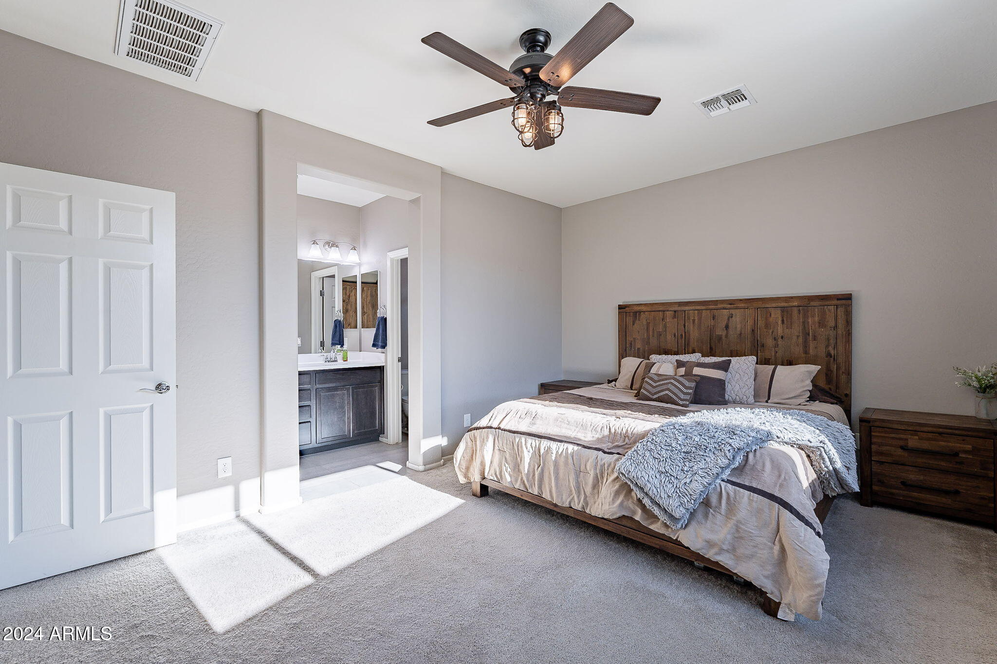 Queen Creek, Arizona 85142, United States, 3 Bedrooms Bedrooms, ,2 BathroomsBathrooms,Residential,Pending,21846