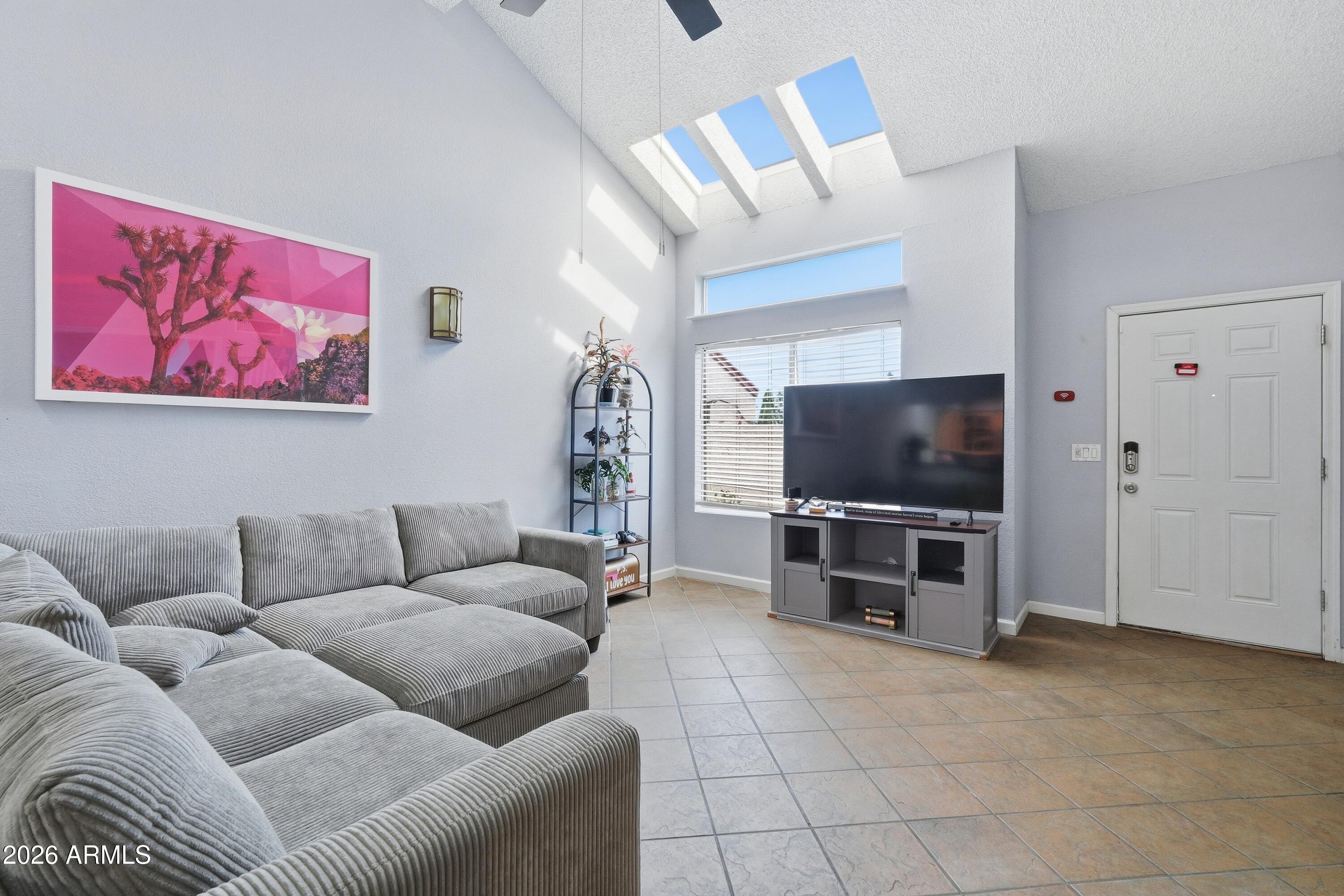 3302 E AIRE LIBRE Avenue 102
