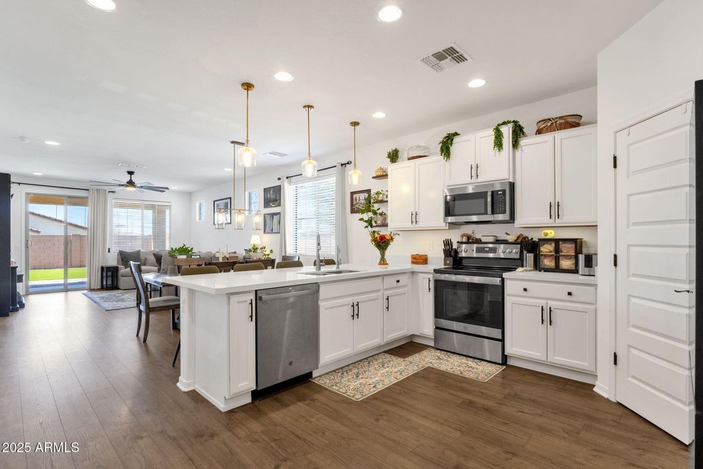 Photo of 5712 S Parkwood, Mesa, AZ 85212 (MLS # 6931316)