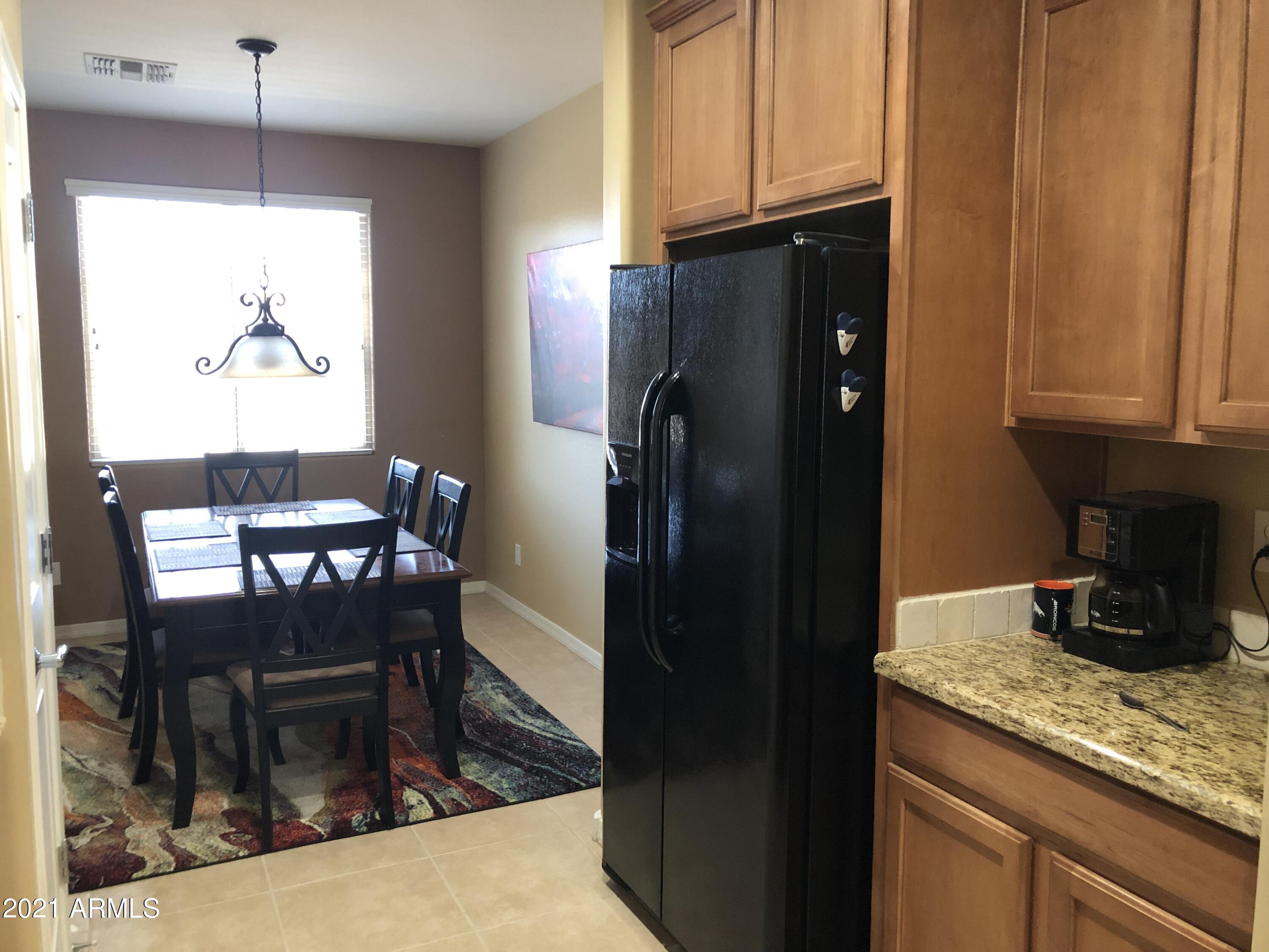 6566 W MOCKINGBIRD Court