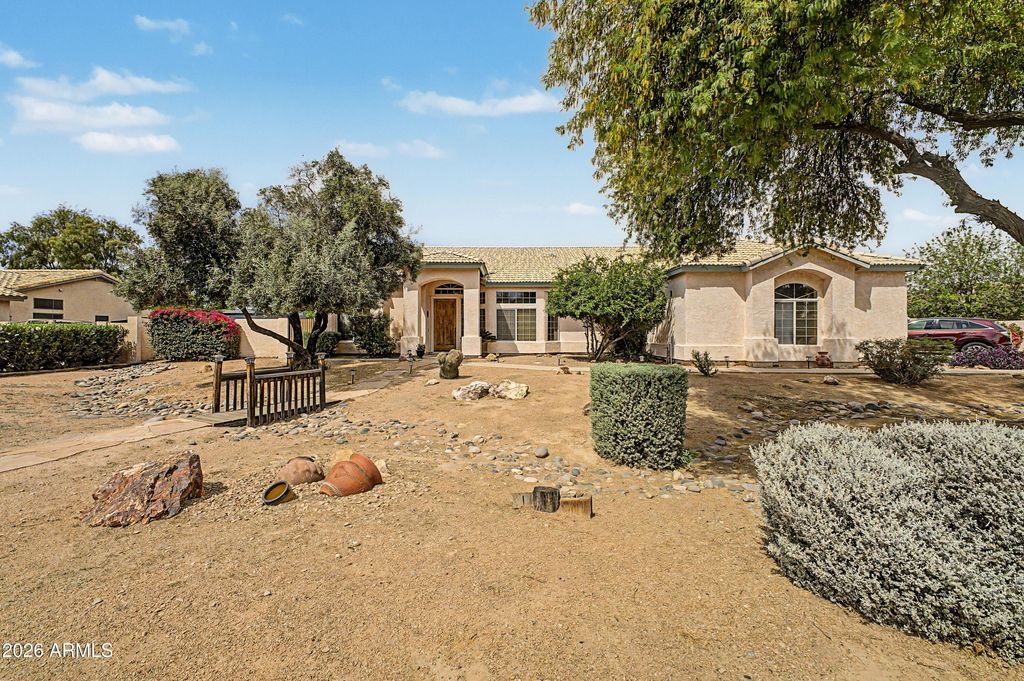 Photo of 19336 E Avenida Del Valle, Queen Creek, AZ 85142 (MLS # 7008483)
