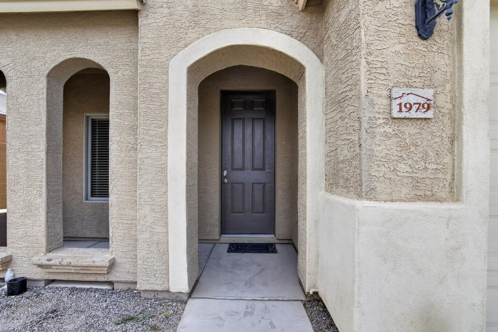 1979 N Vista Lane
