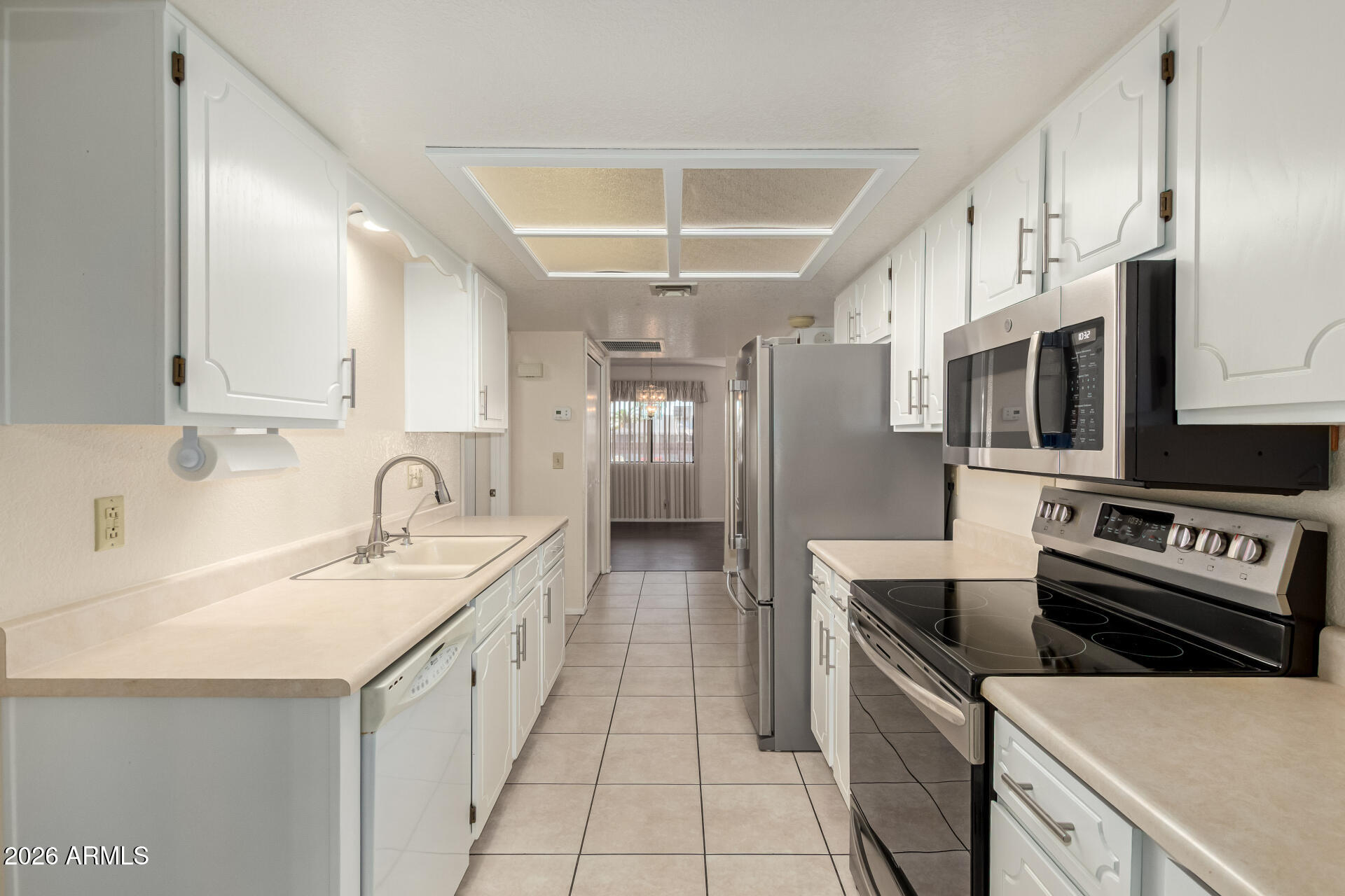 520 S GREENFIELD Road 30