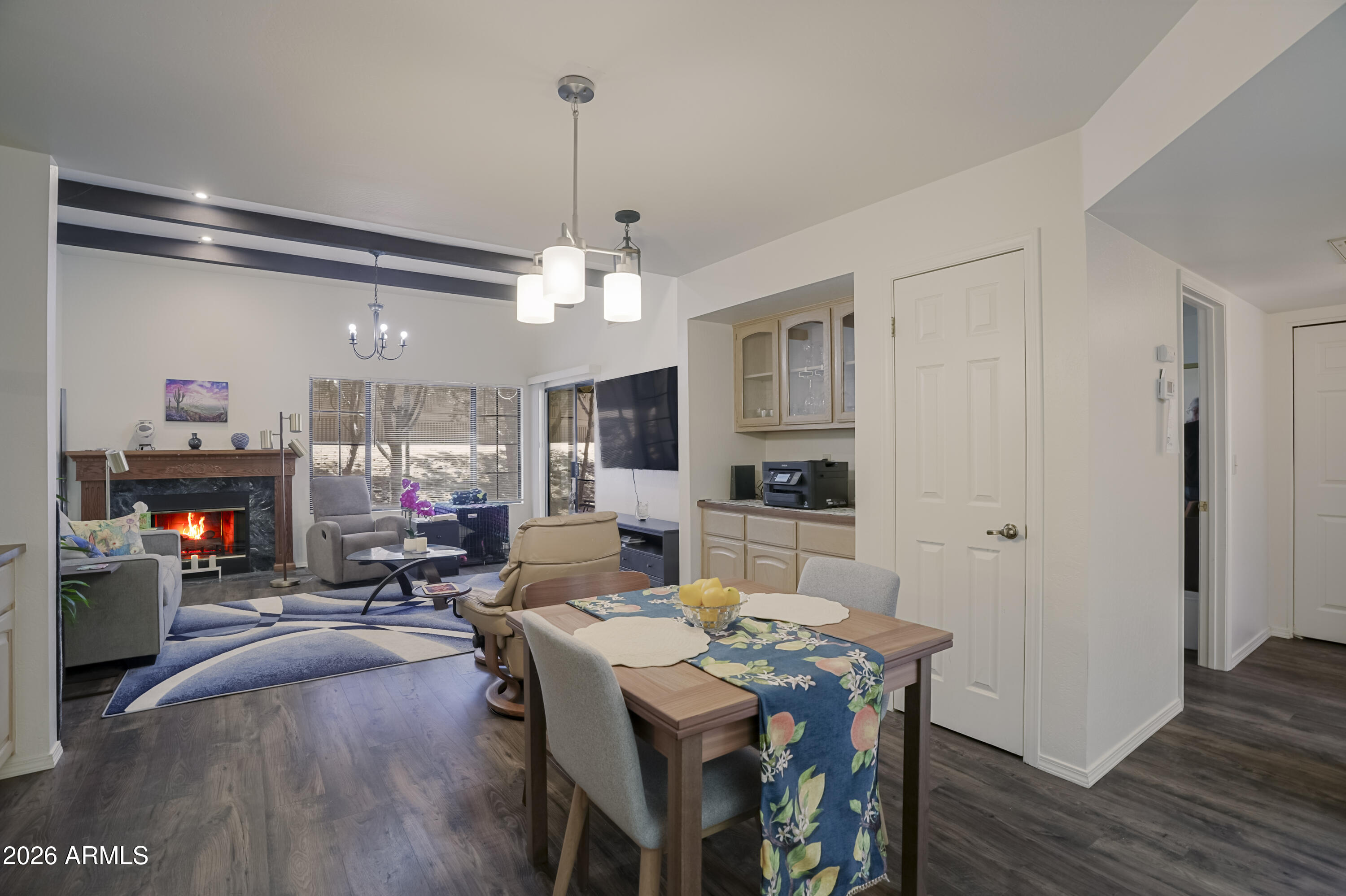 VISTA MONTANESA CONDOMINIUMS - Residential