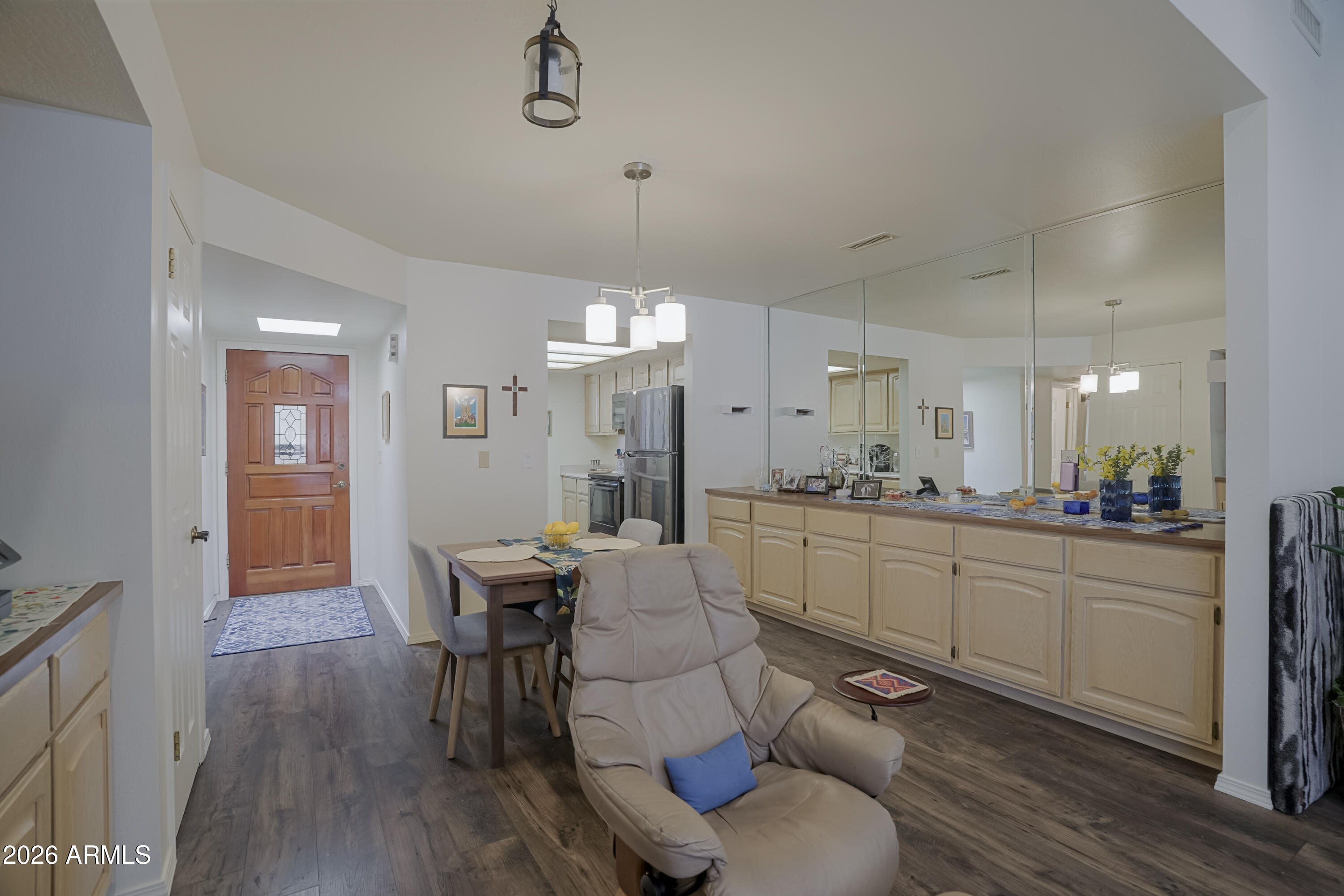 VISTA MONTANESA CONDOMINIUMS - Residential