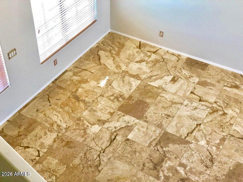 13782 W Vernon Avenue