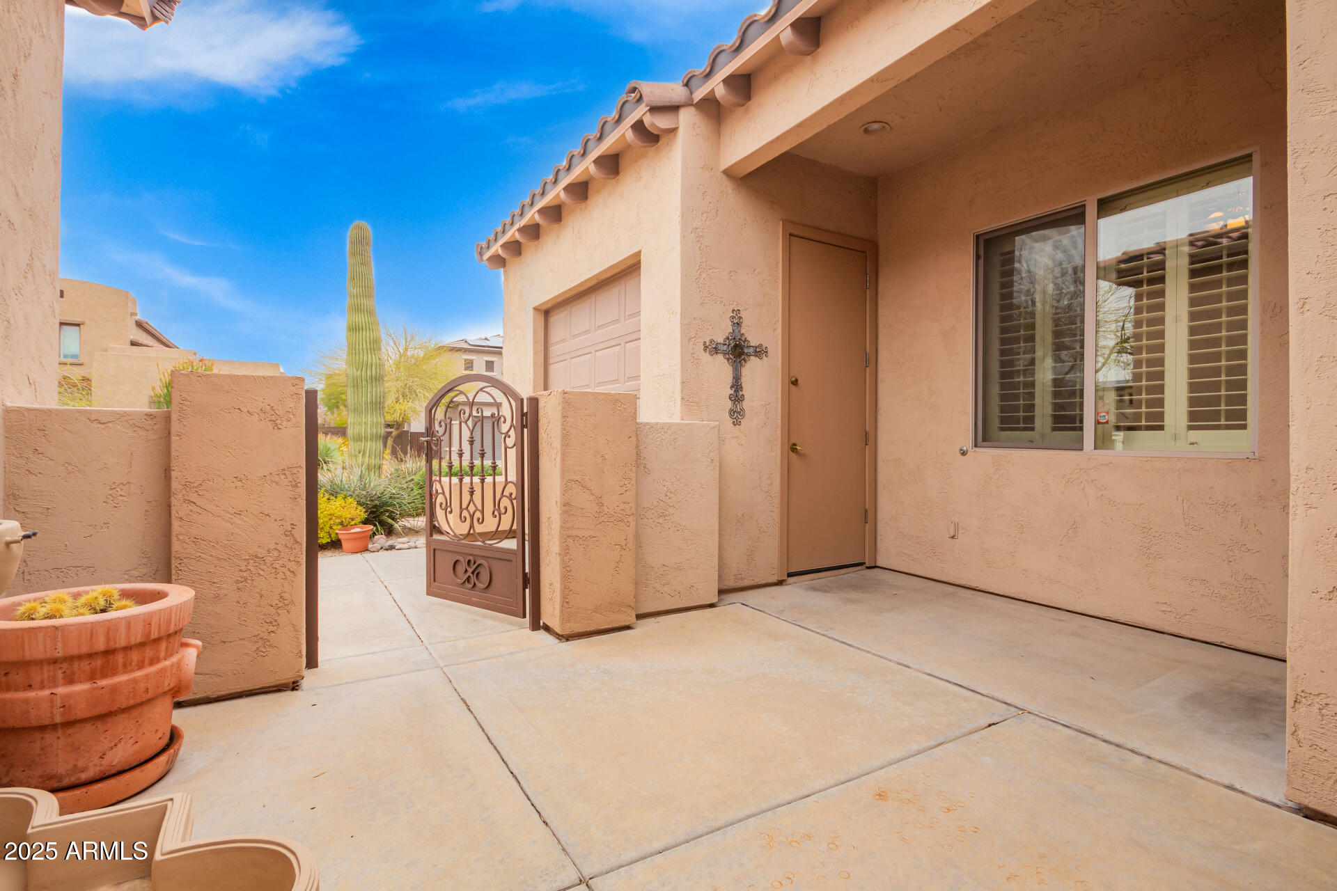8367 W LARIAT Lane