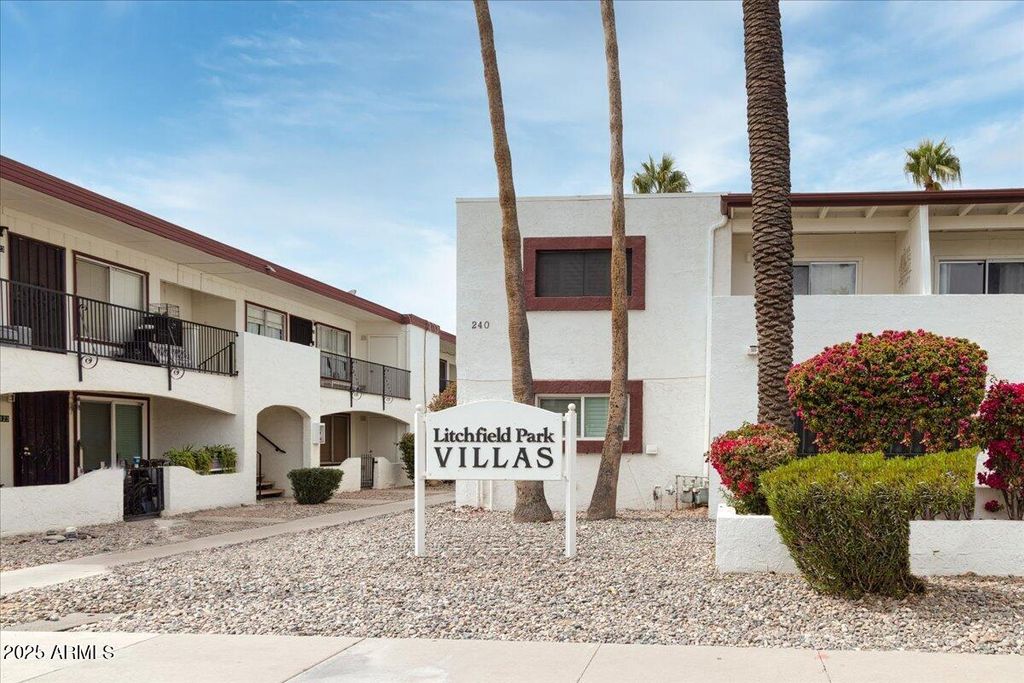 Photo of 240 S Old Litchfield Road #212, Litchfield Park, AZ 85340 (MLS # 6948591)