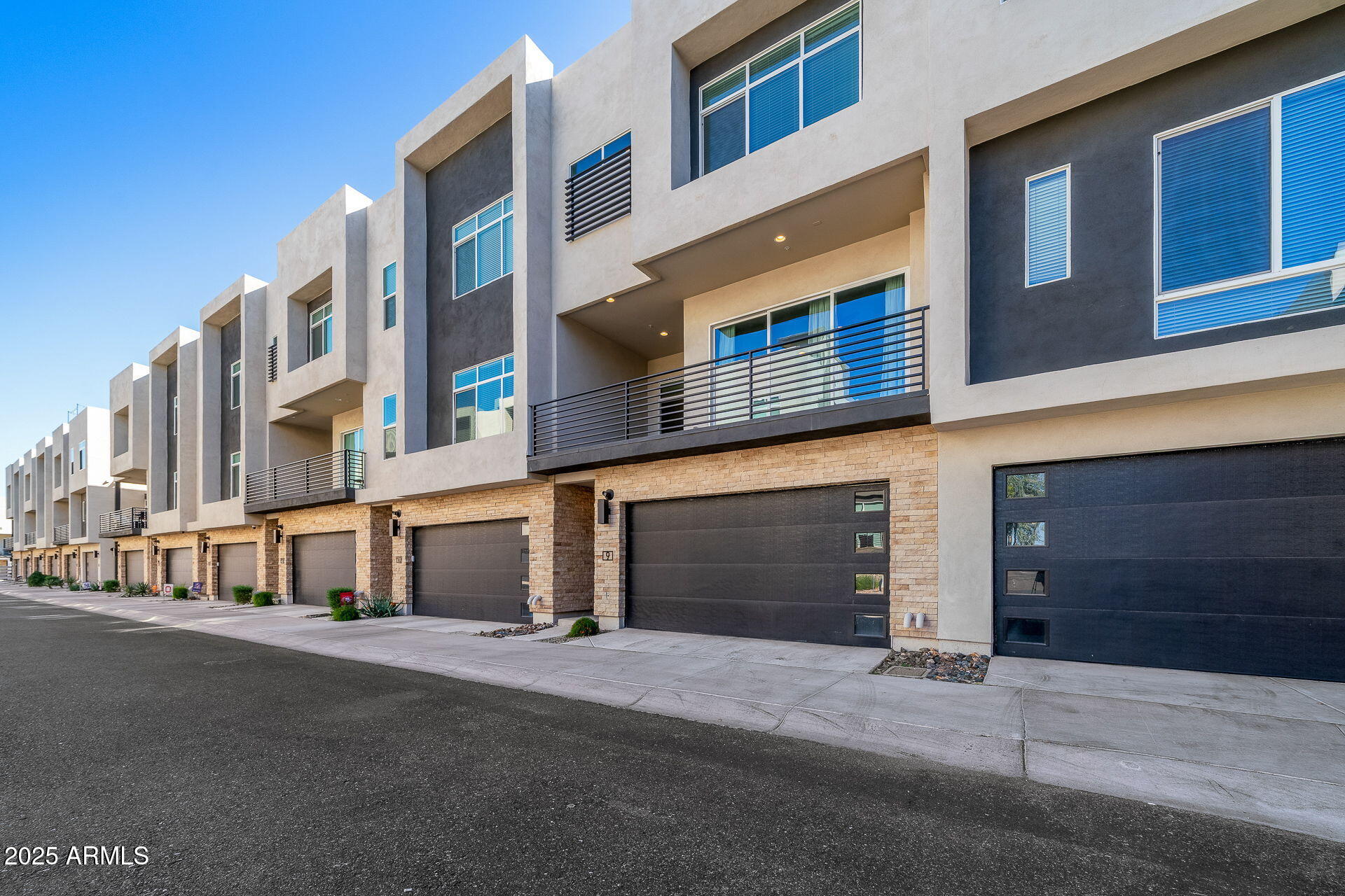 6850 E MCDOWELL Road 9