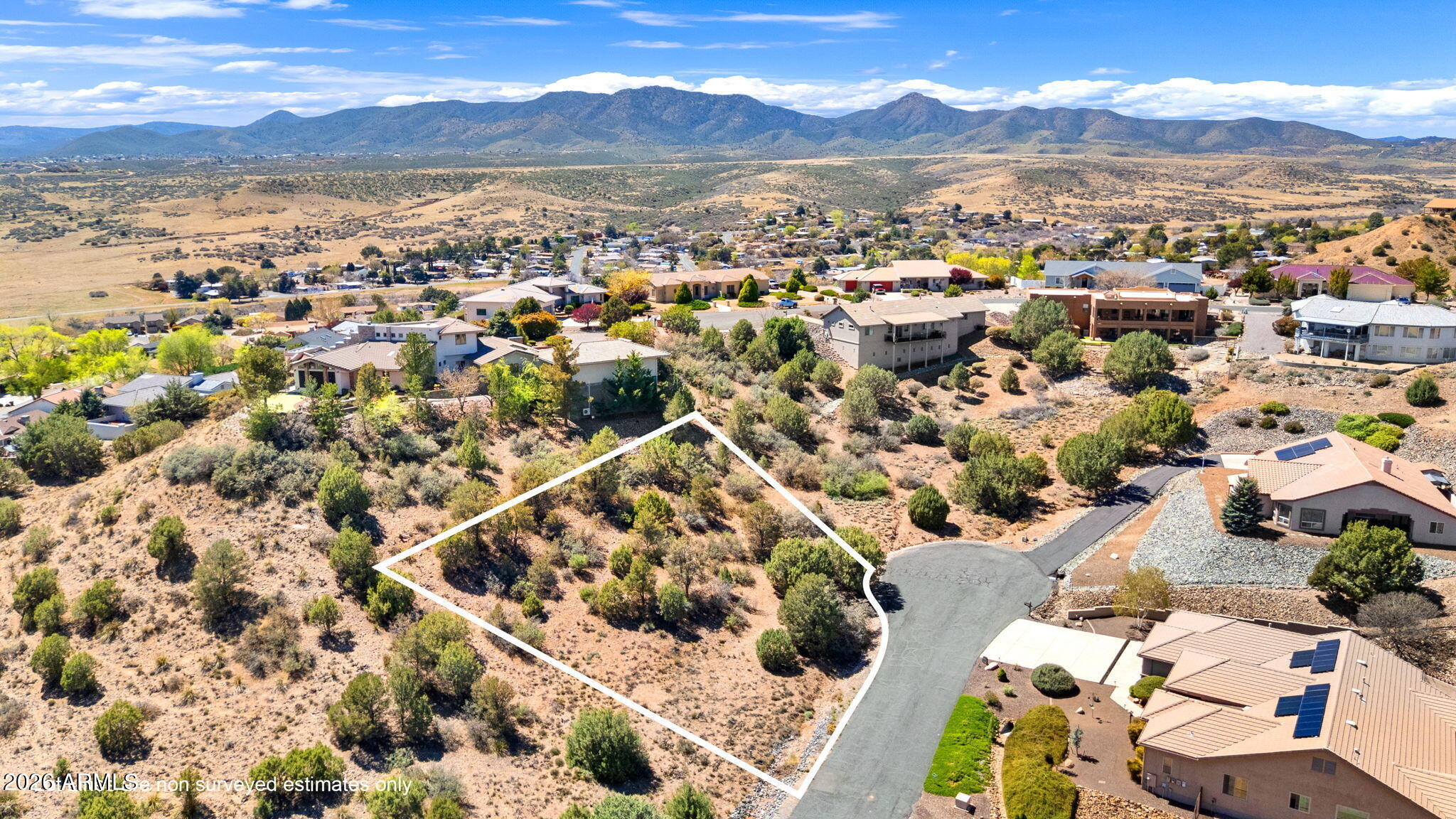 1426 N RUSTLERS ROOST -- 104