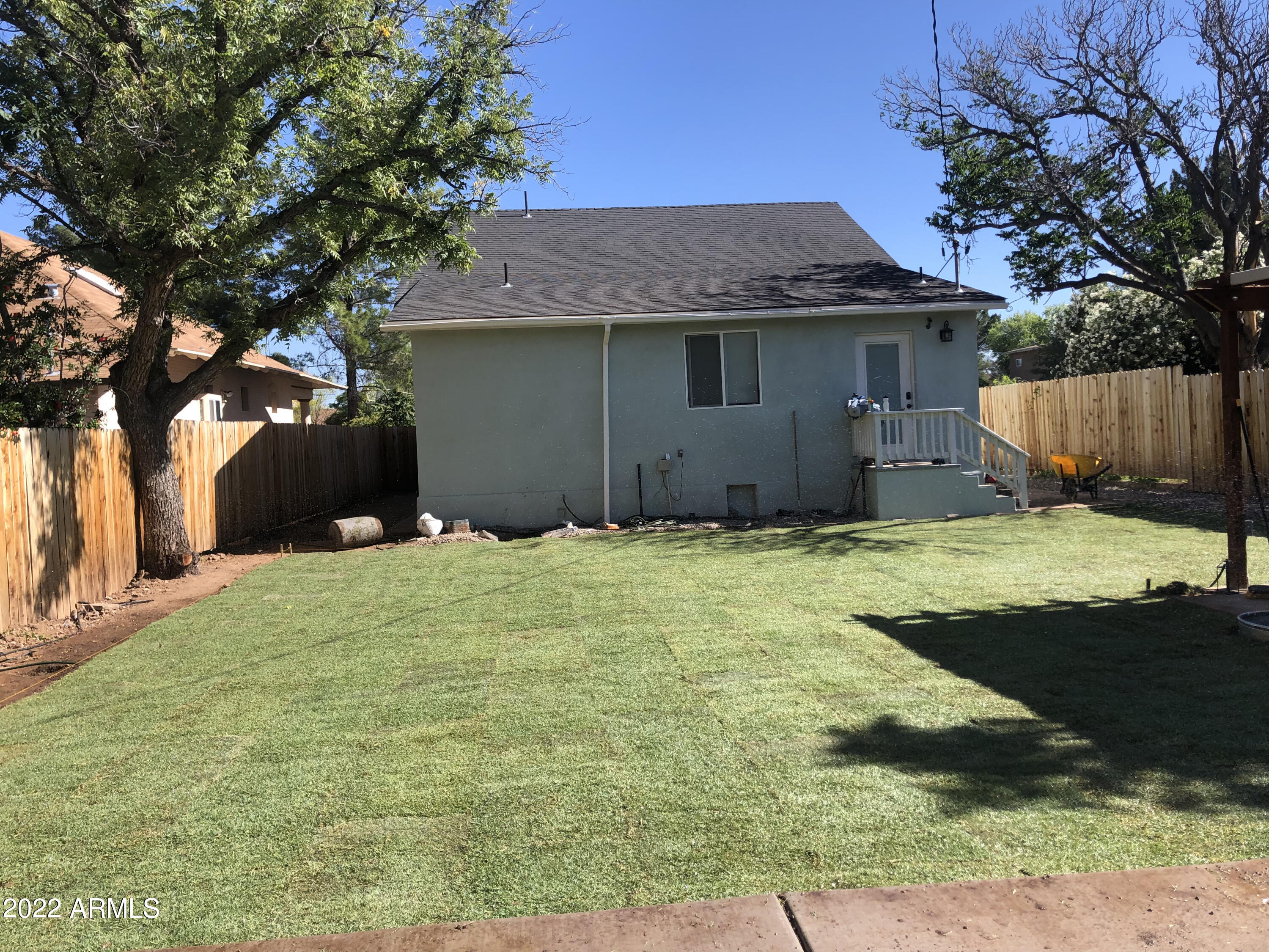 DOUGLAS - Residential