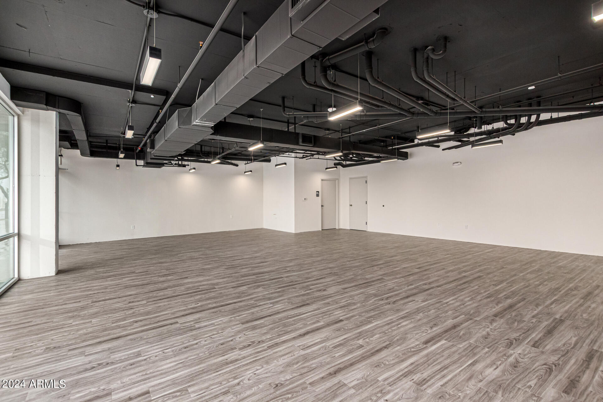 1811 E Apache Boulevard R4