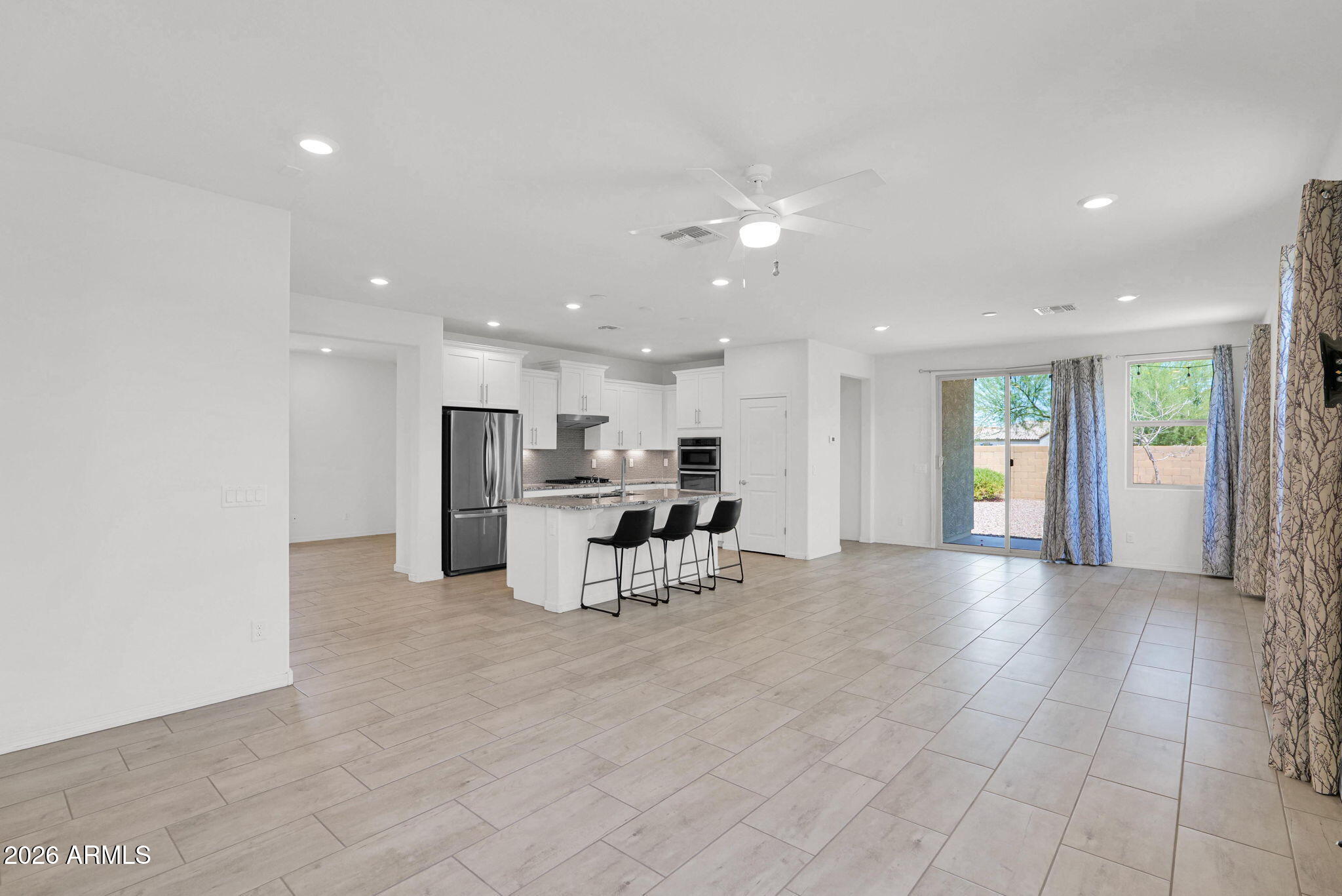 1012 W CANYONLANDS Court