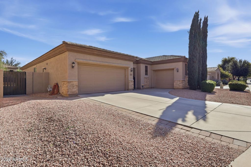 Photo of 2537 S Santa Rita Way, Chandler, AZ 85286 (MLS # 6965109)