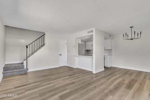 4714 E BROADWAY Road Phoenix AZ 85040