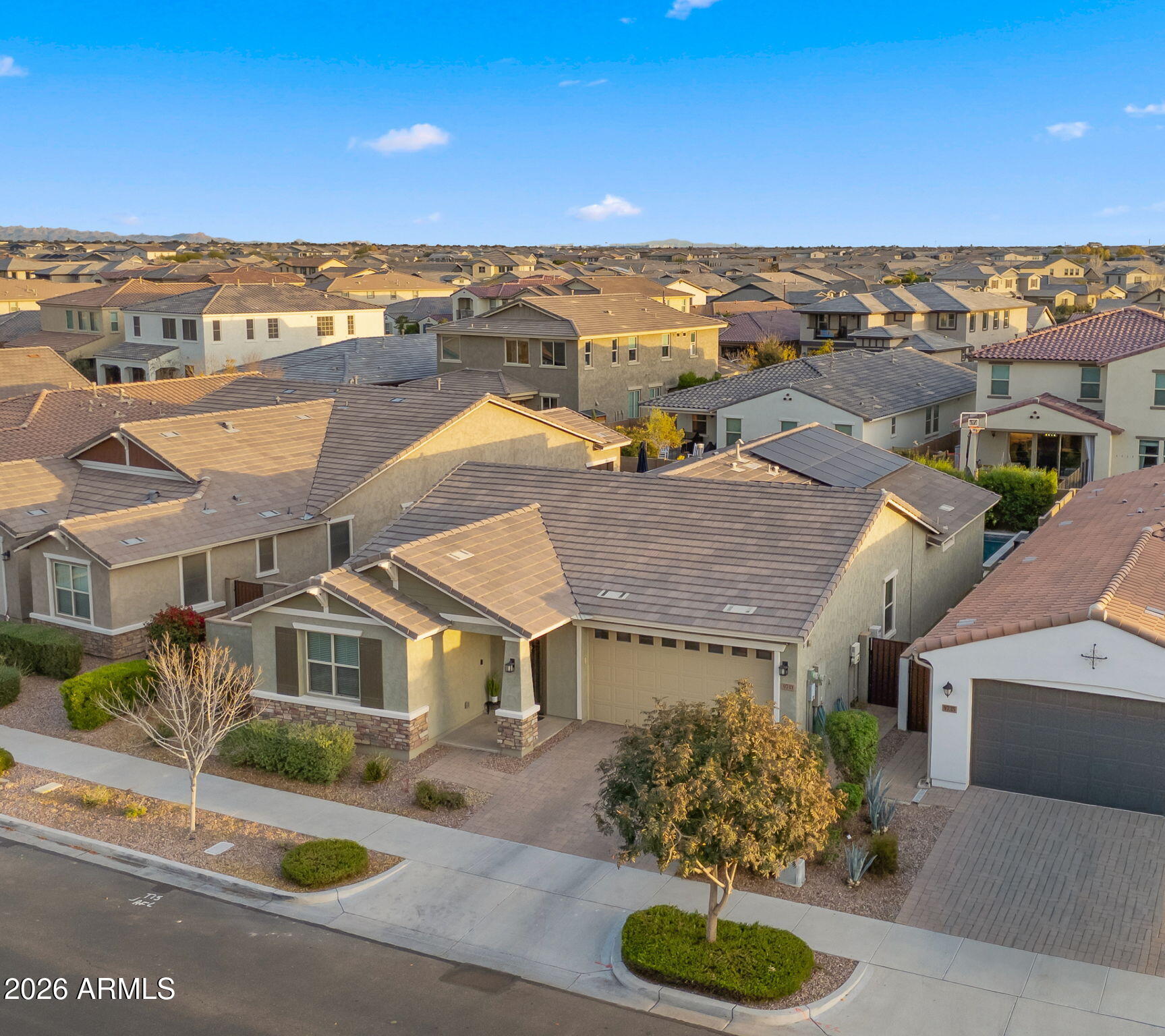 9741 E RESEARCH Avenue