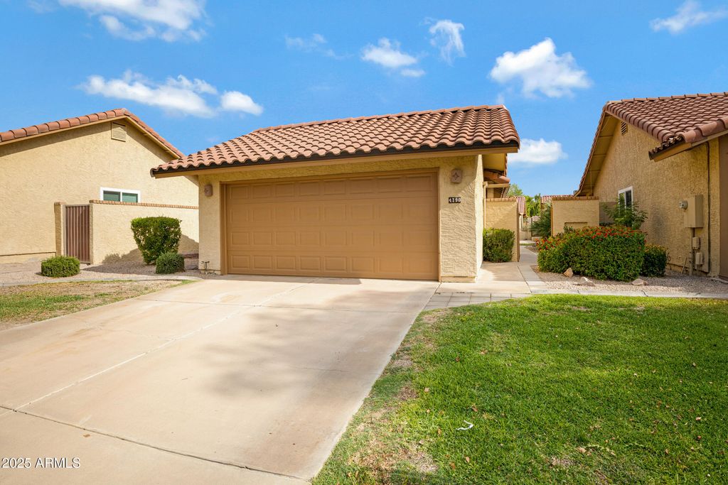Photo of 4790 E Navajo Street, Phoenix, AZ 85044 (MLS # 7022538)