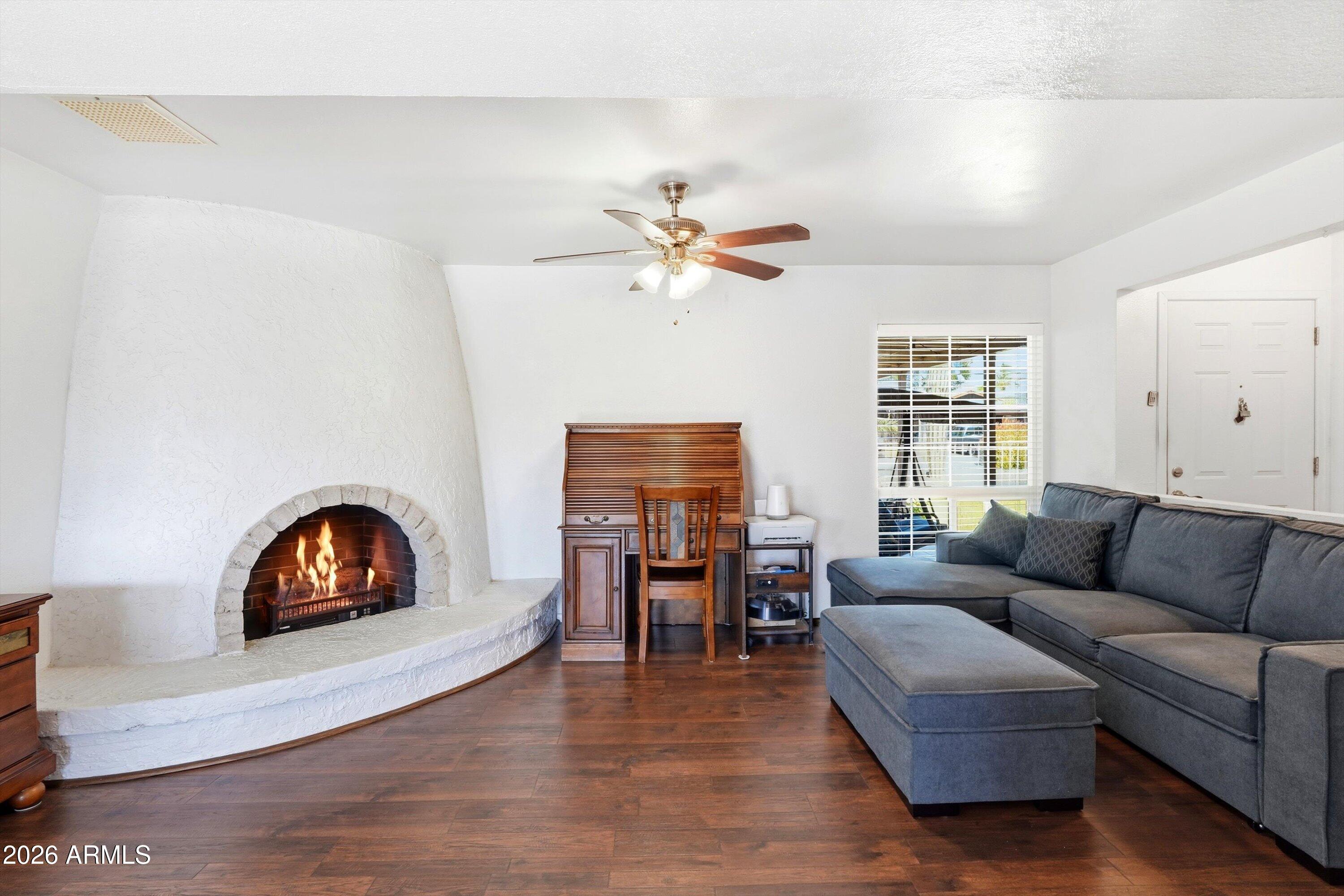 2925 W VILLA RITA Drive