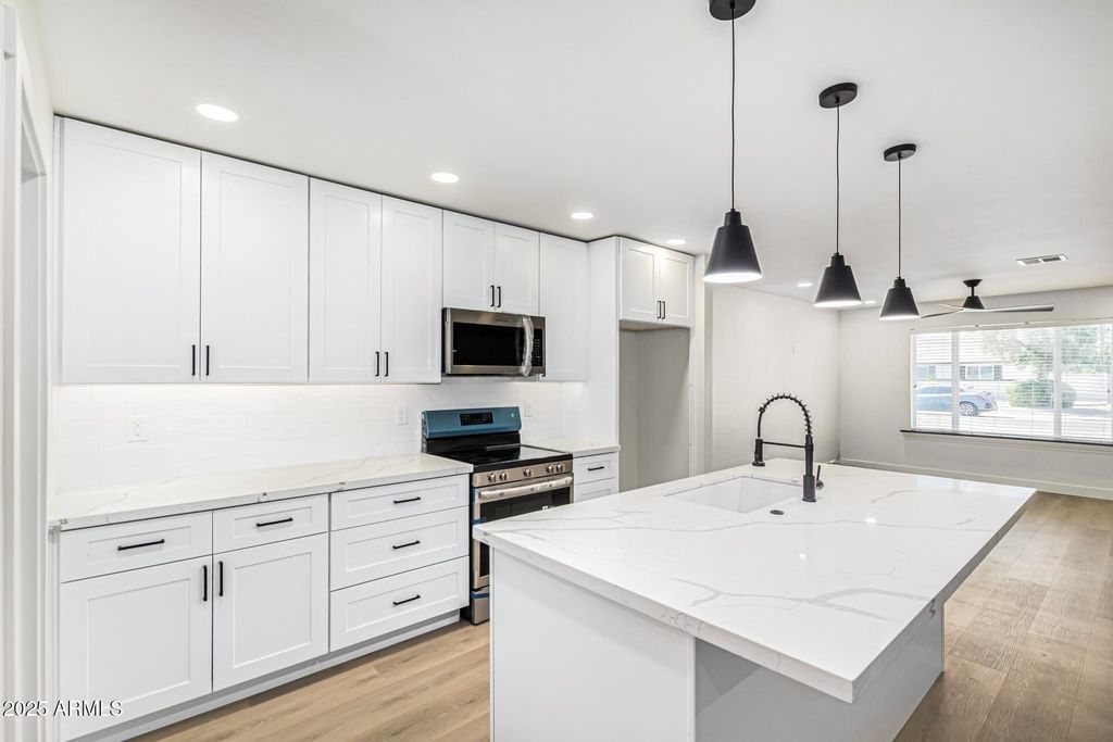 Photo of 500 E Hermosa Drive, Tempe, AZ 85282 (MLS # 6918508)