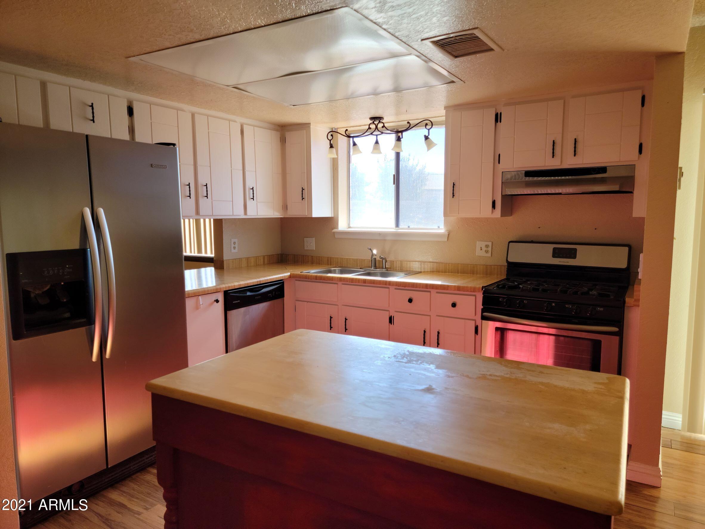 PUEBLO DEL SOL UNIT 8 - Residential