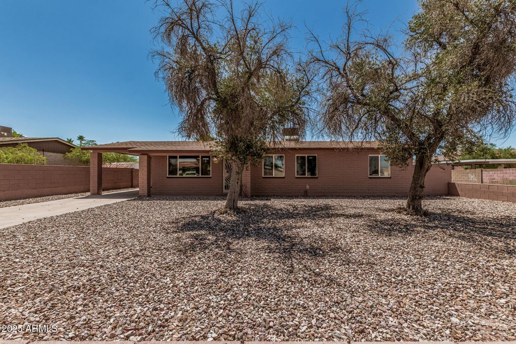 Photo of 1573 N Casa Grande Avenue, Casa Grande, AZ 85122 (MLS # 6898661)