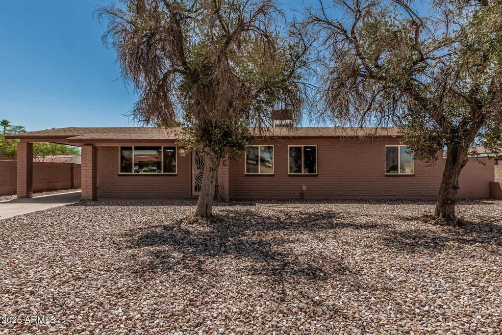 Photo of 1573 N Casa Grande Avenue, Casa Grande, AZ 85122 (MLS # 6898661)
