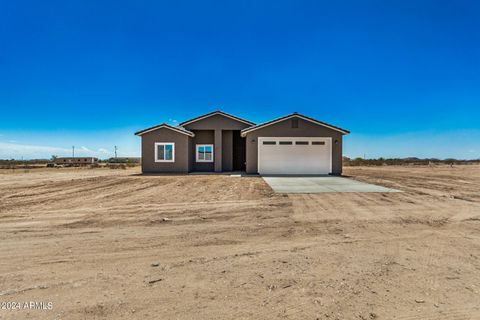 A home in Tonopah